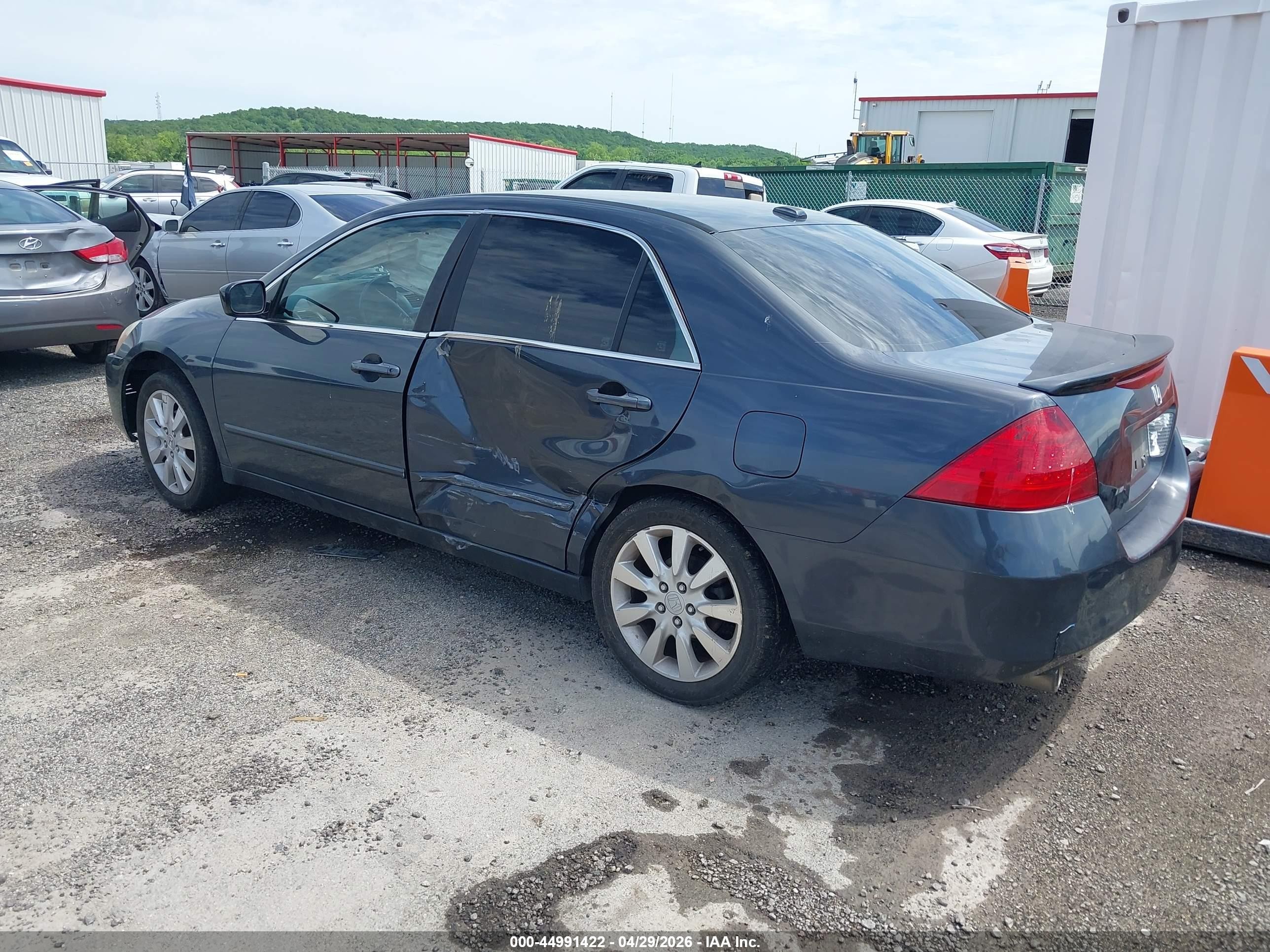 2006 Honda Accord 3.0 Ex Серый vin: 1HGCM66826A074512