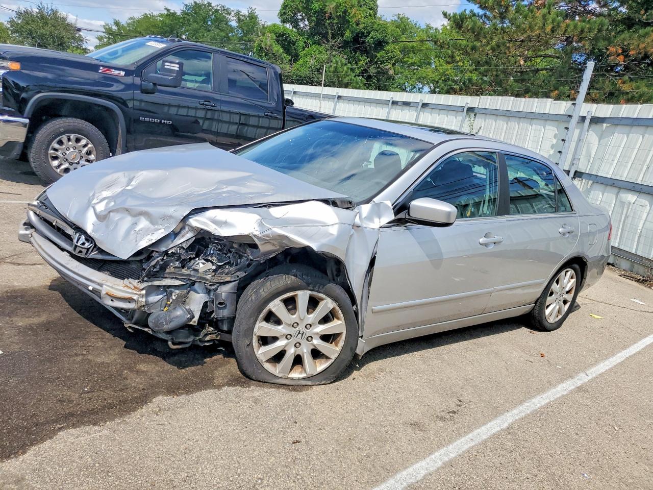2007 Honda Accord Ex Silver vin: 1HGCM66837A022498