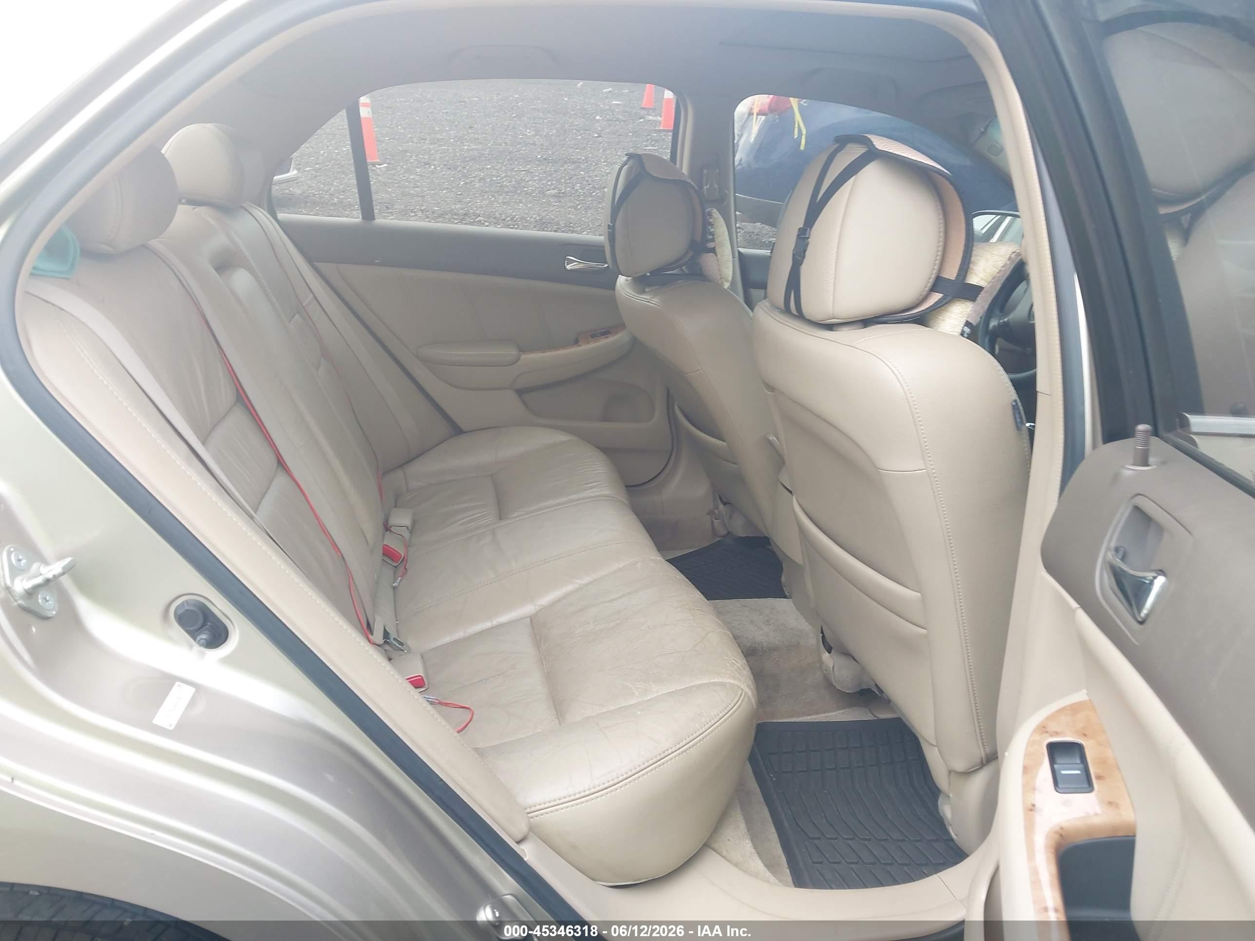 2004 Honda Accord 3.0 Ex Gold vin: 1HGCM66844A063329