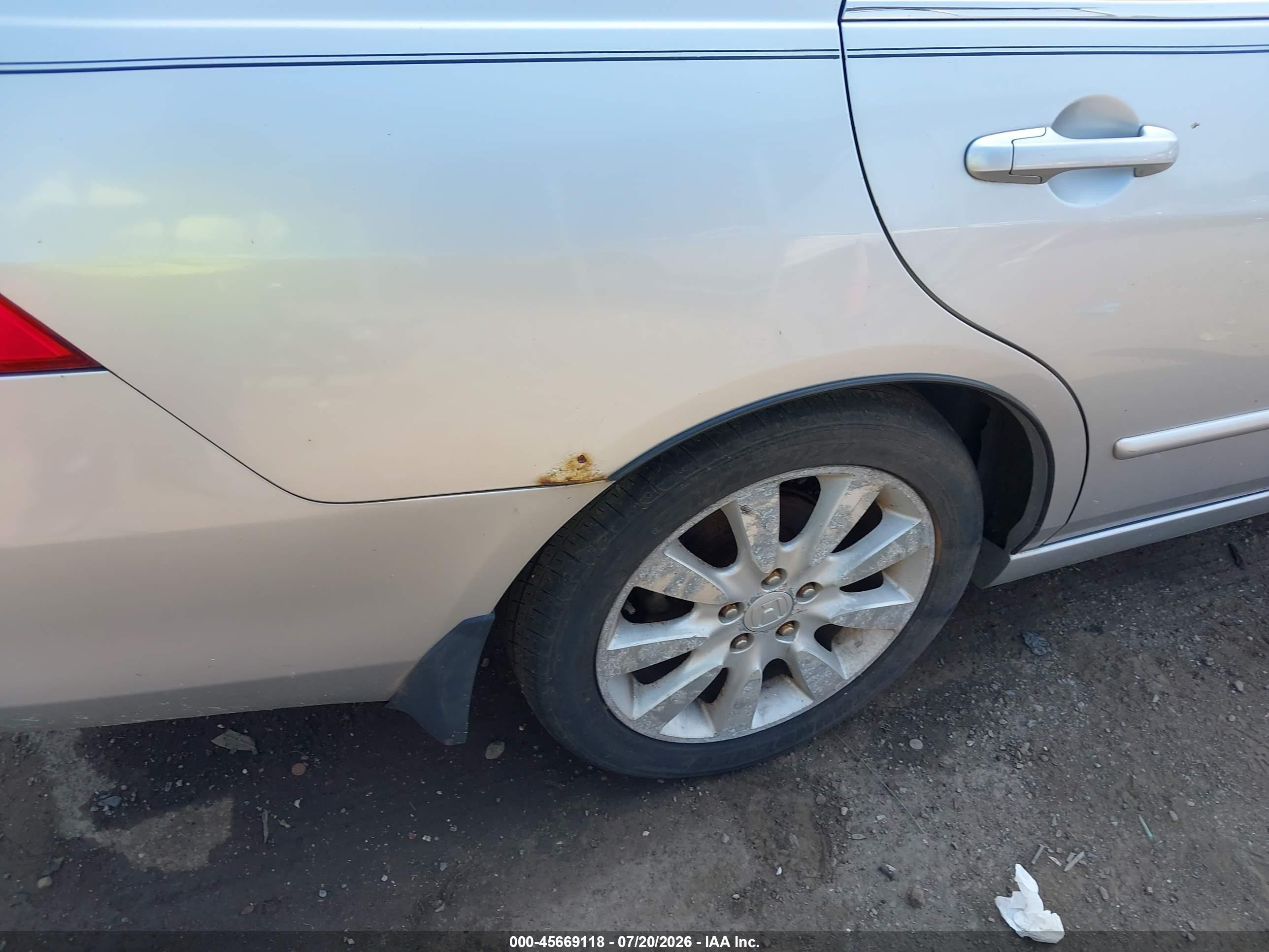 2007 Honda Accord 3.0 Ex Silver vin: 1HGCM66847A057910