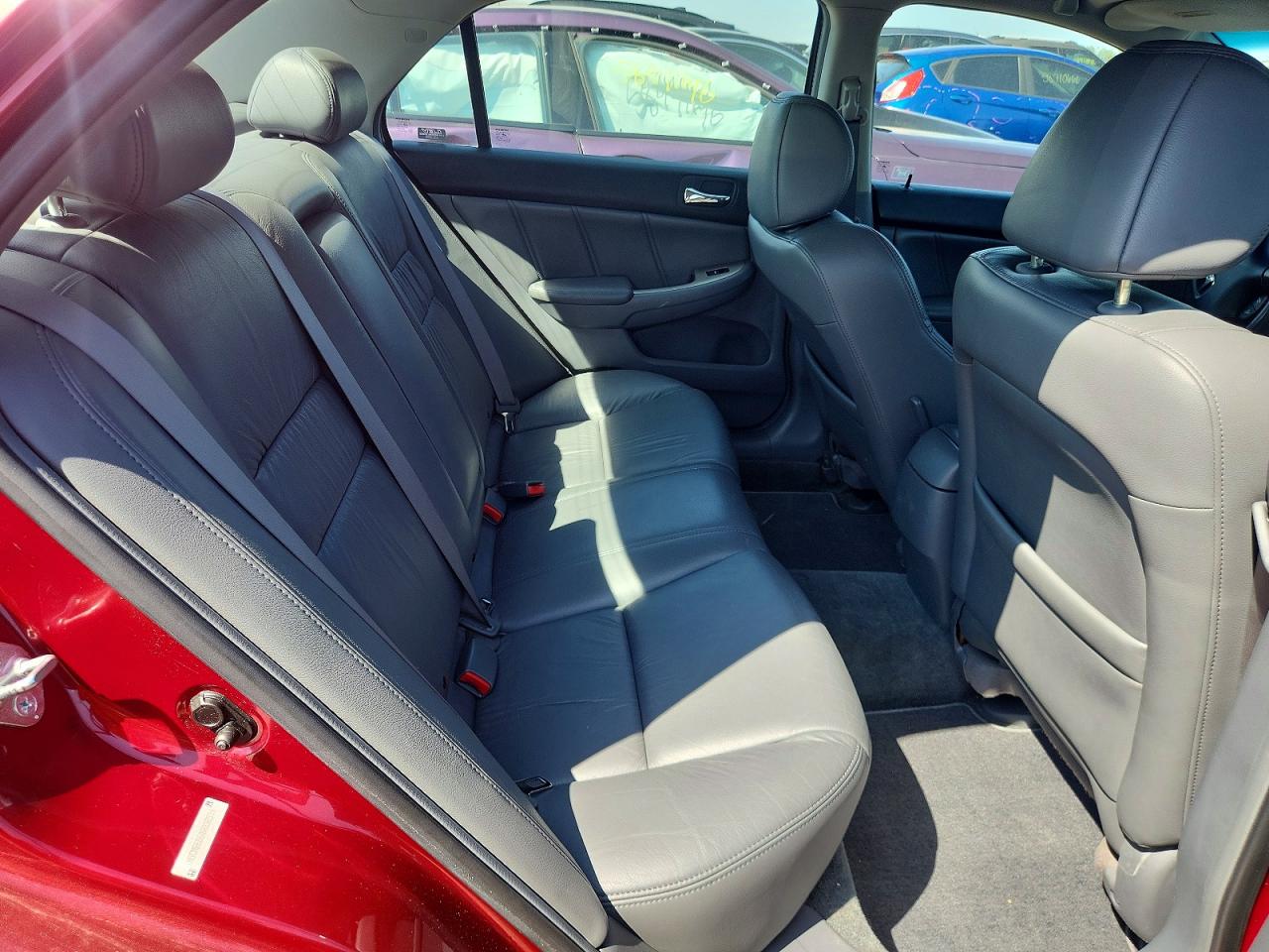 2004 Honda Accord Ex Red vin: 1HGCM66864A038559