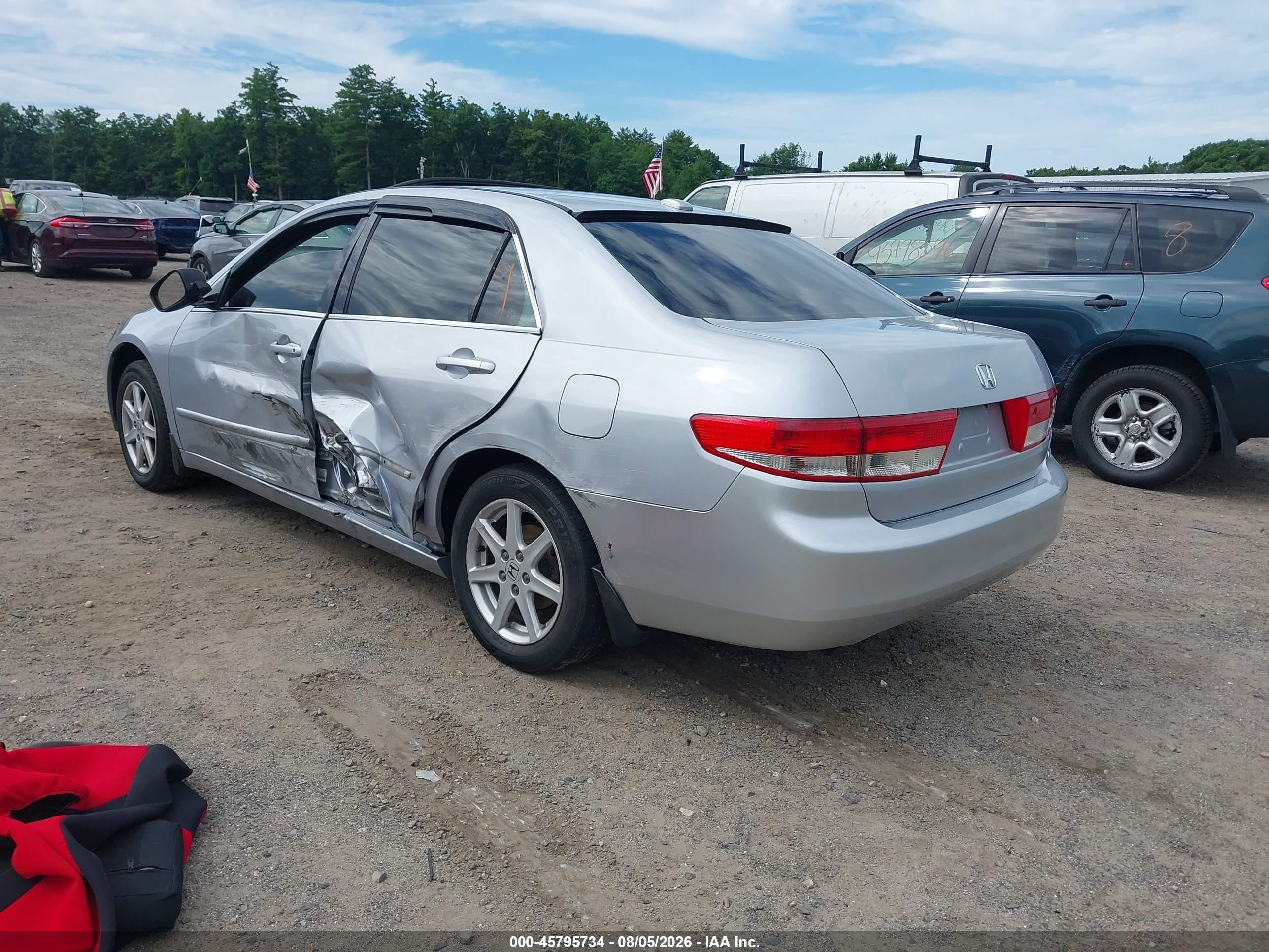 2004 Honda Accord 3.0 Ex Silver vin: 1HGCM66864A047536