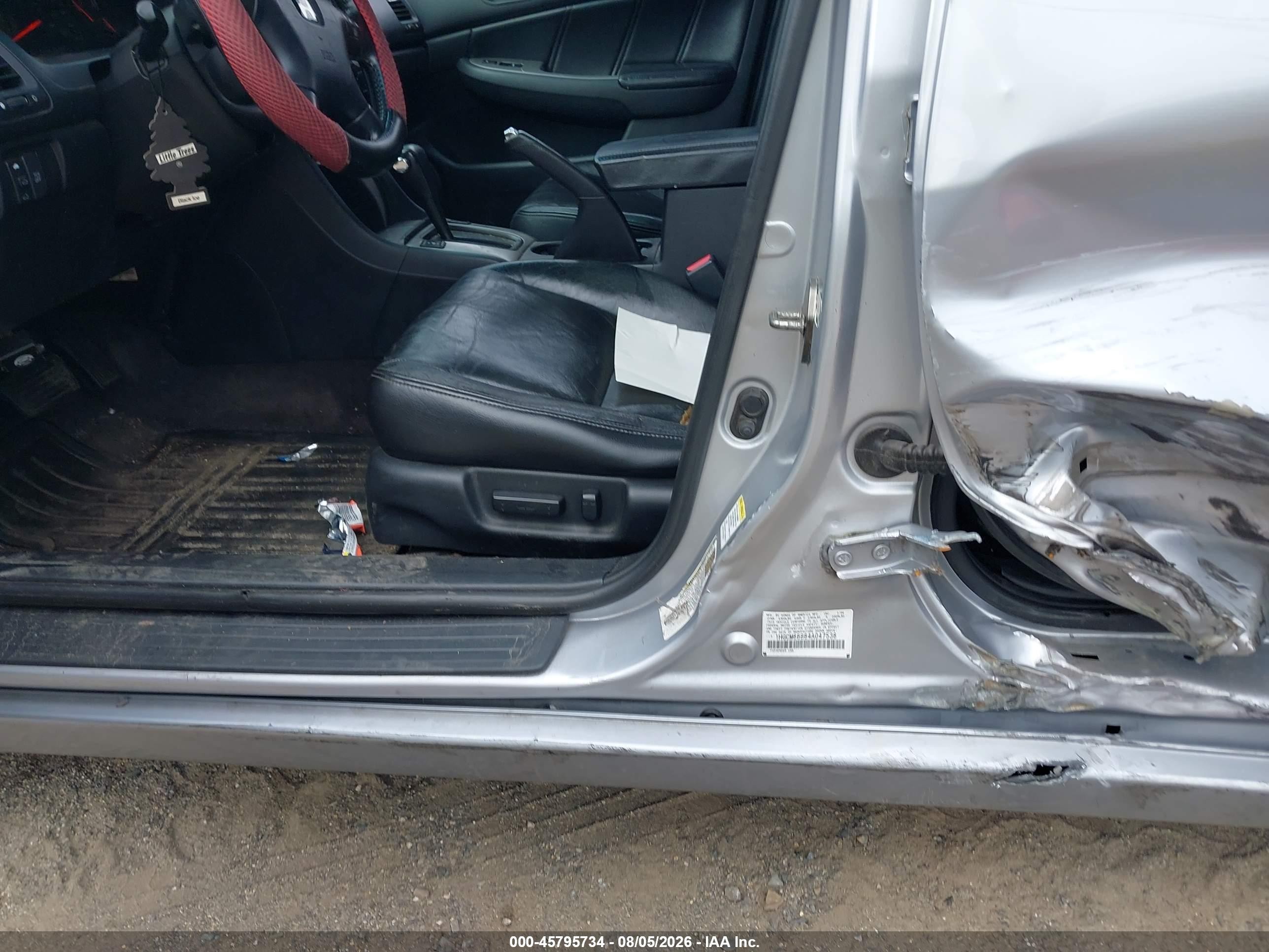 2004 Honda Accord 3.0 Ex Silver vin: 1HGCM66864A047536