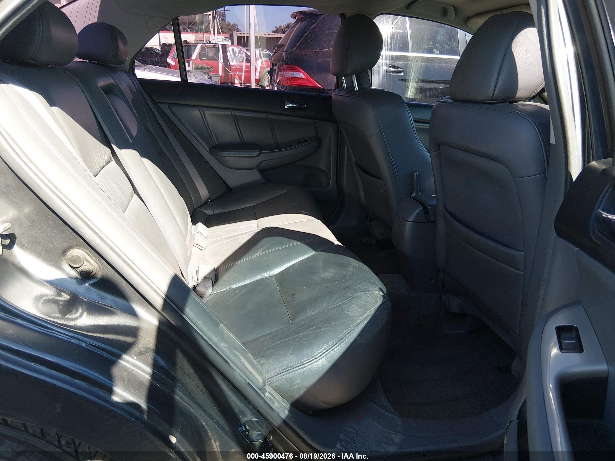 2005 Honda Accord 3.0 Ex Черный vin: 1HGCM66865A047022