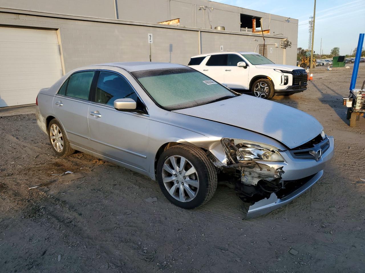 2006 Honda Accord Ex Silver vin: 1HGCM66866A008268
