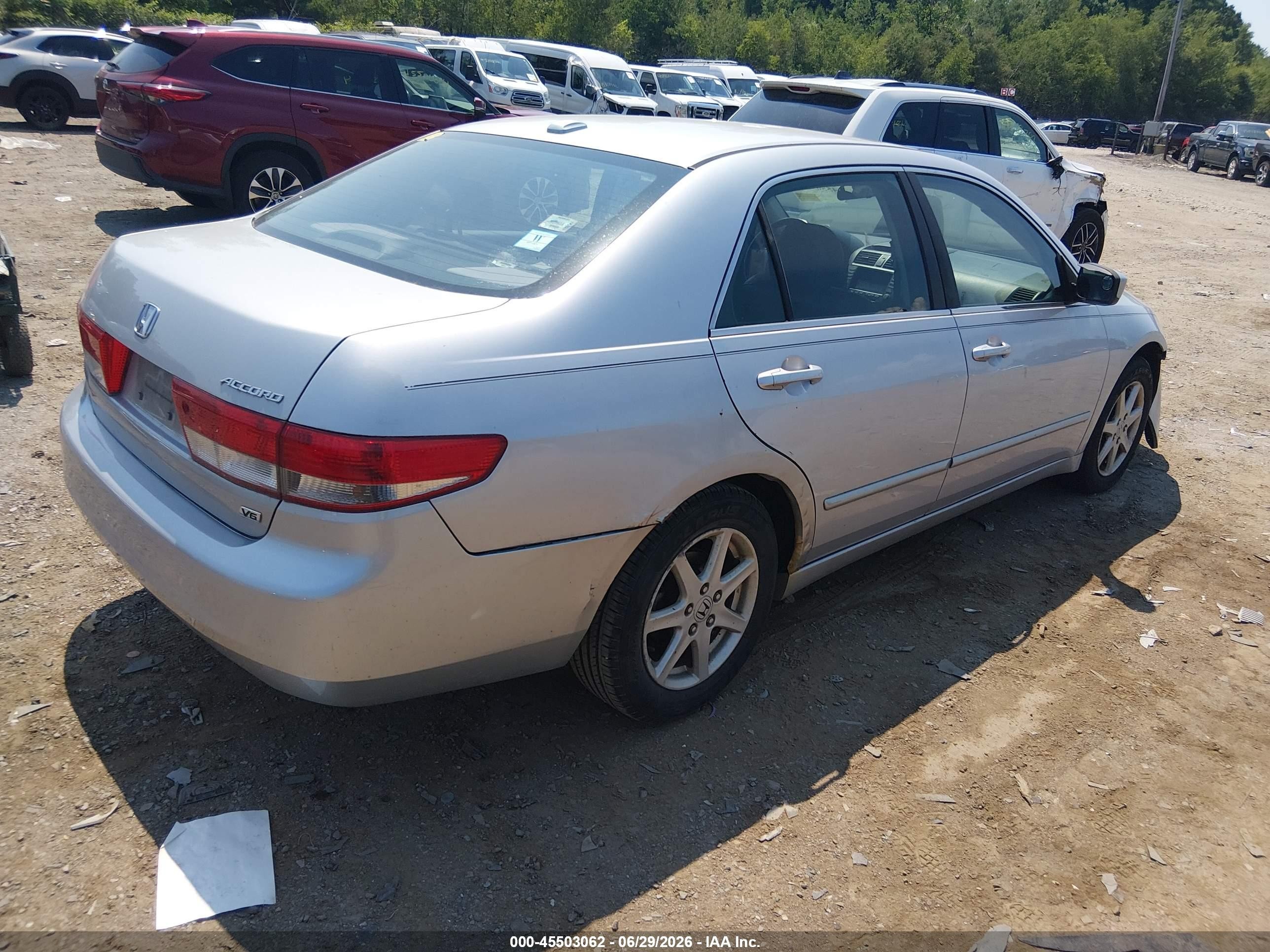 2004 Honda Accord 3.0 Ex Silver vin: 1HGCM66884A006275