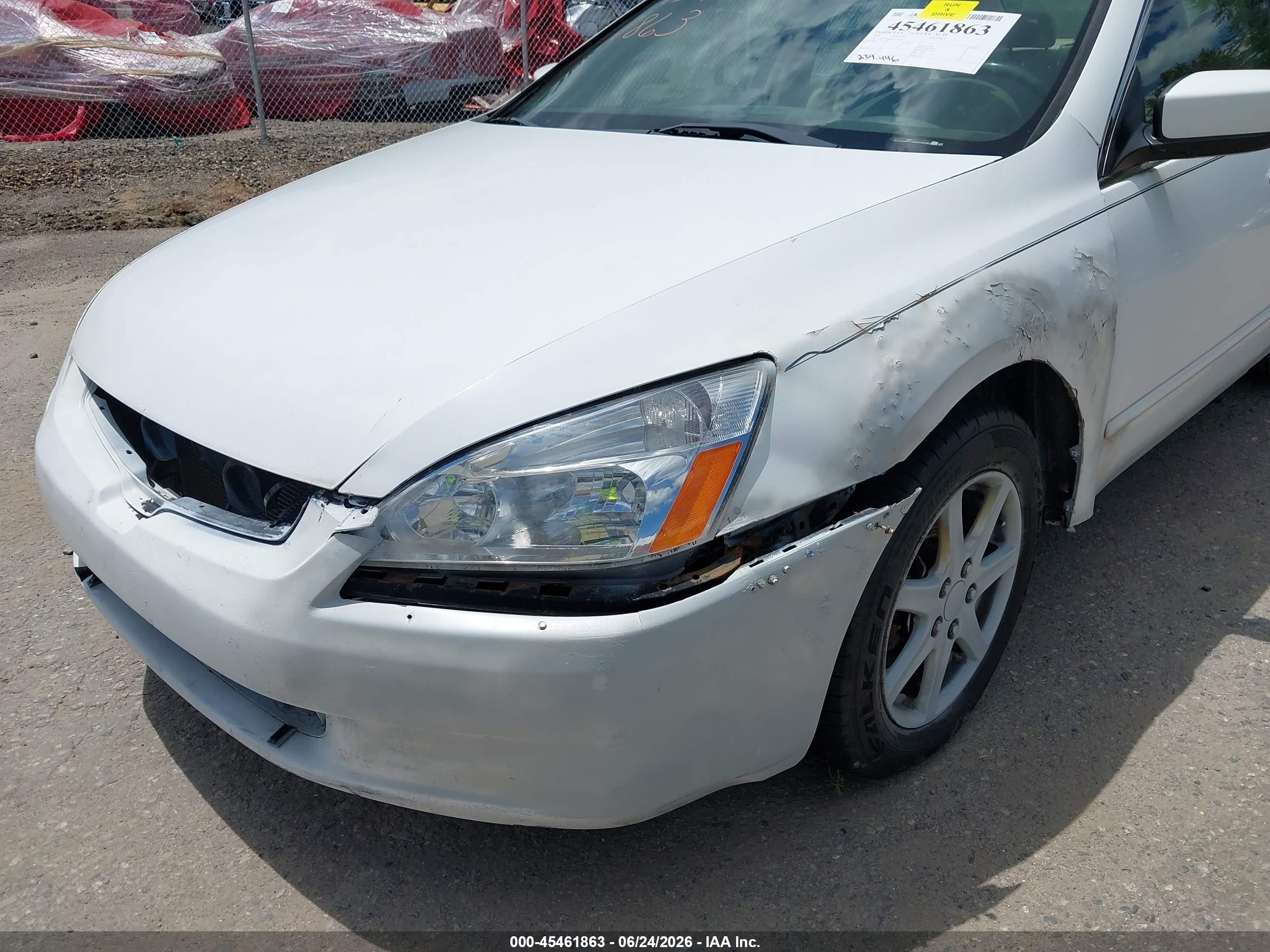 2004 Honda Accord 3.0 Ex White vin: 1HGCM66884A071207