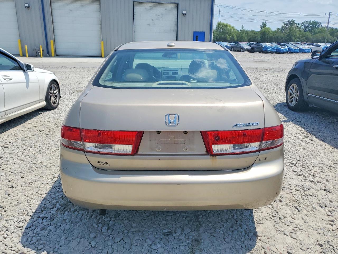 2004 Honda Accord Ex Gold vin: 1HGCM66894A022548