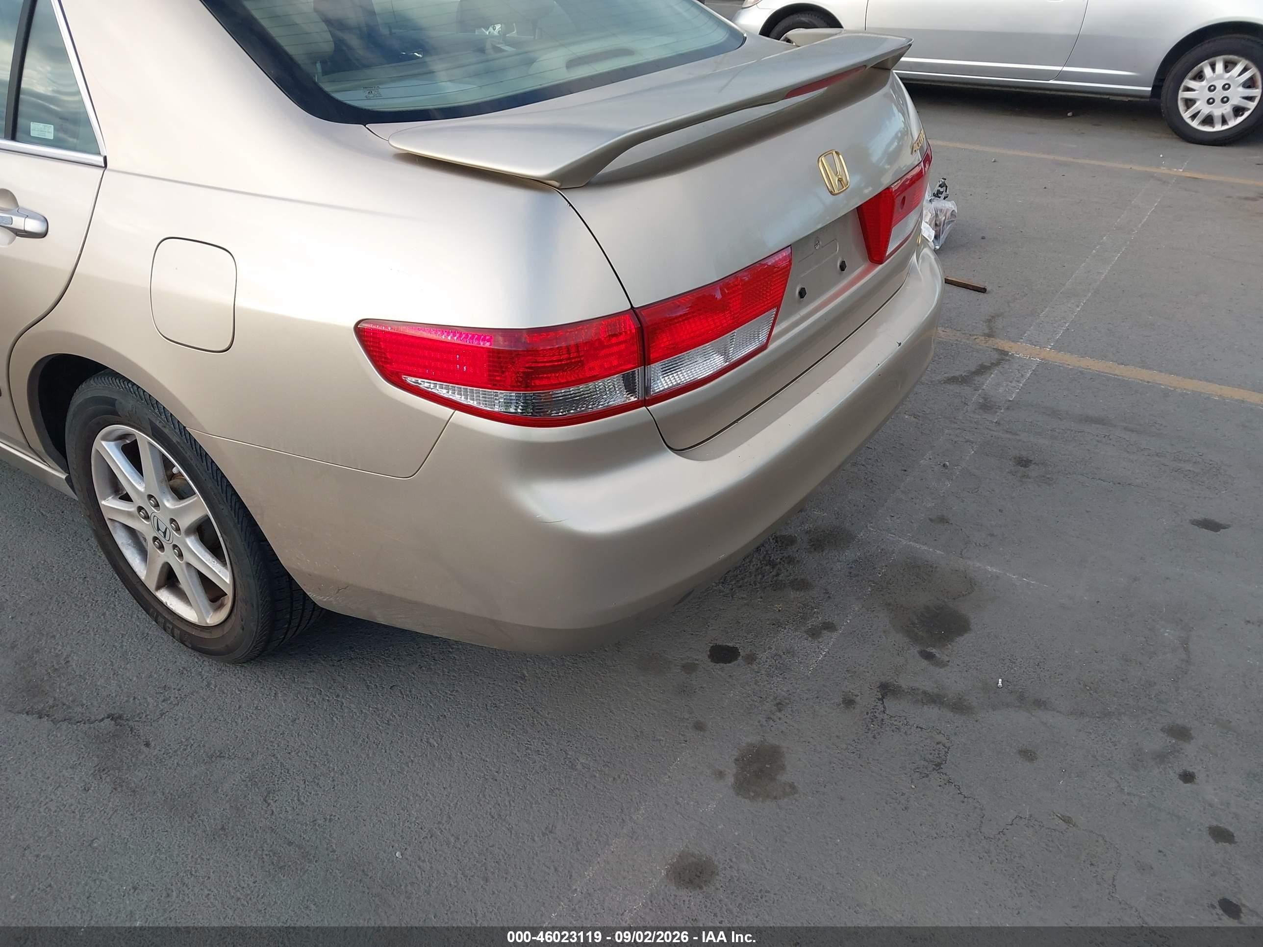 2004 Honda Accord 3.0 Ex Бежевый vin: 1HGCM66894A100827