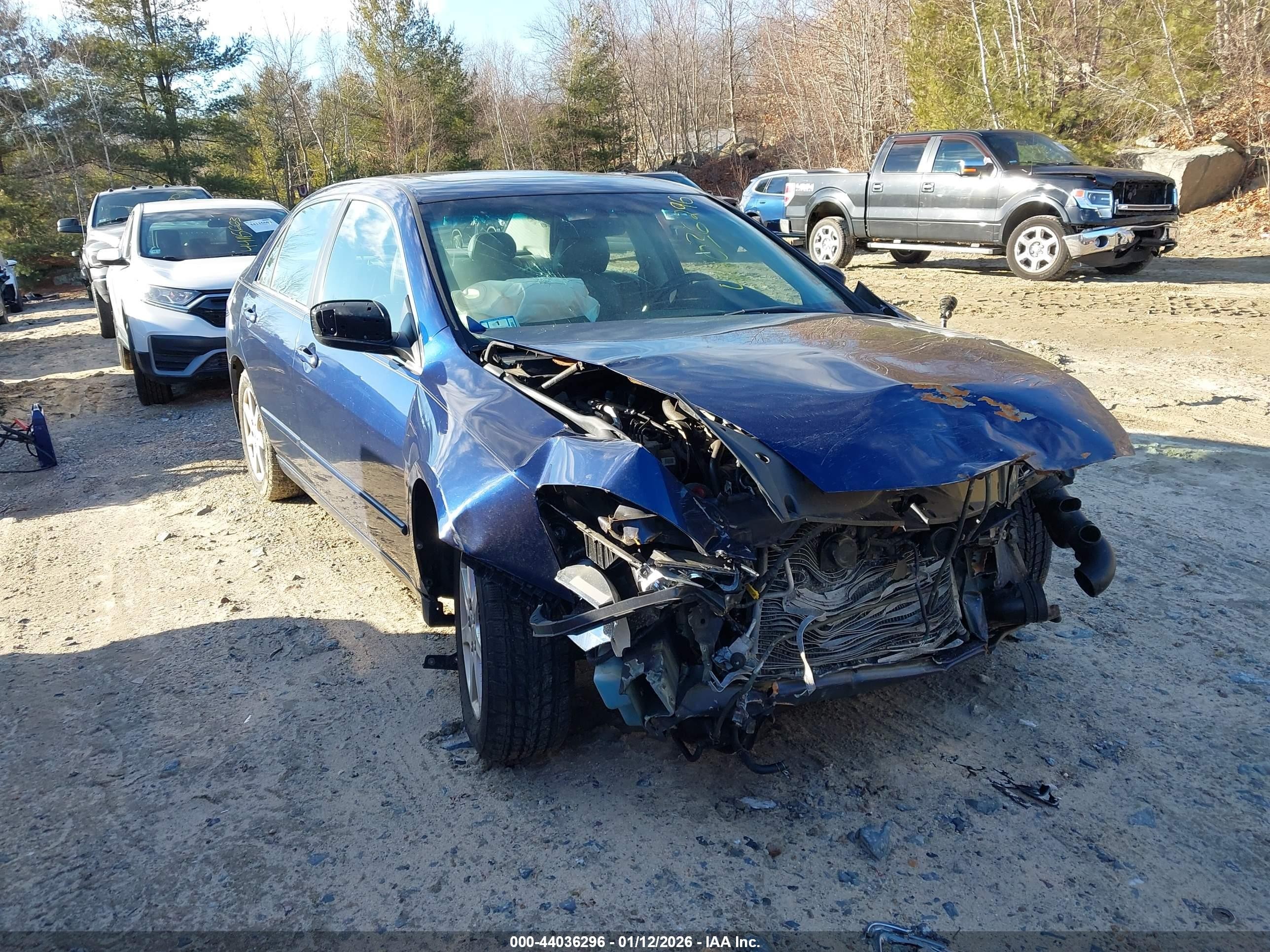 2003 Honda Accord Sdn Ex Blue vin: 1HGCM668X3A049336
