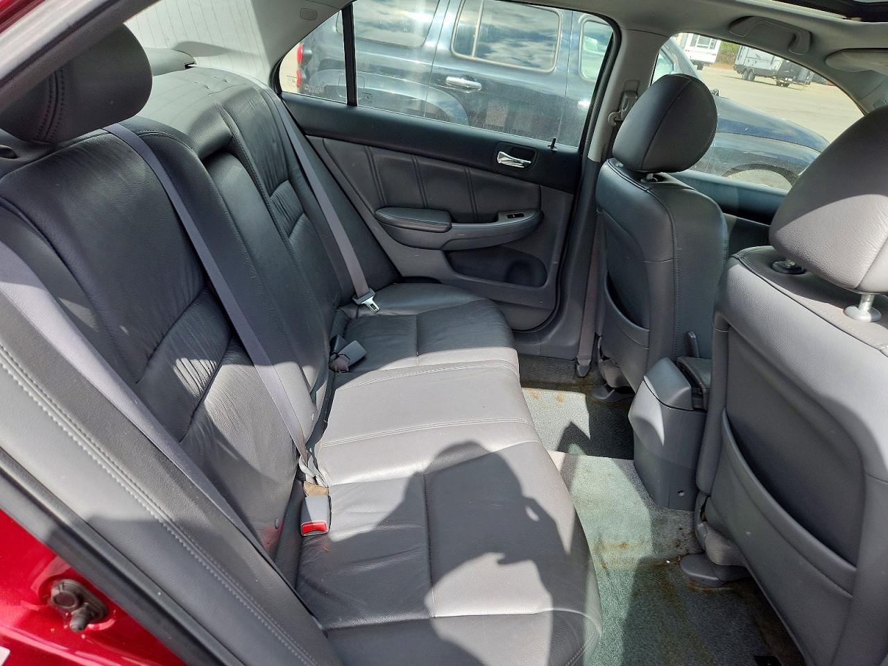 2005 Honda Accord Ex Maroon vin: 1HGCM668X5A057651