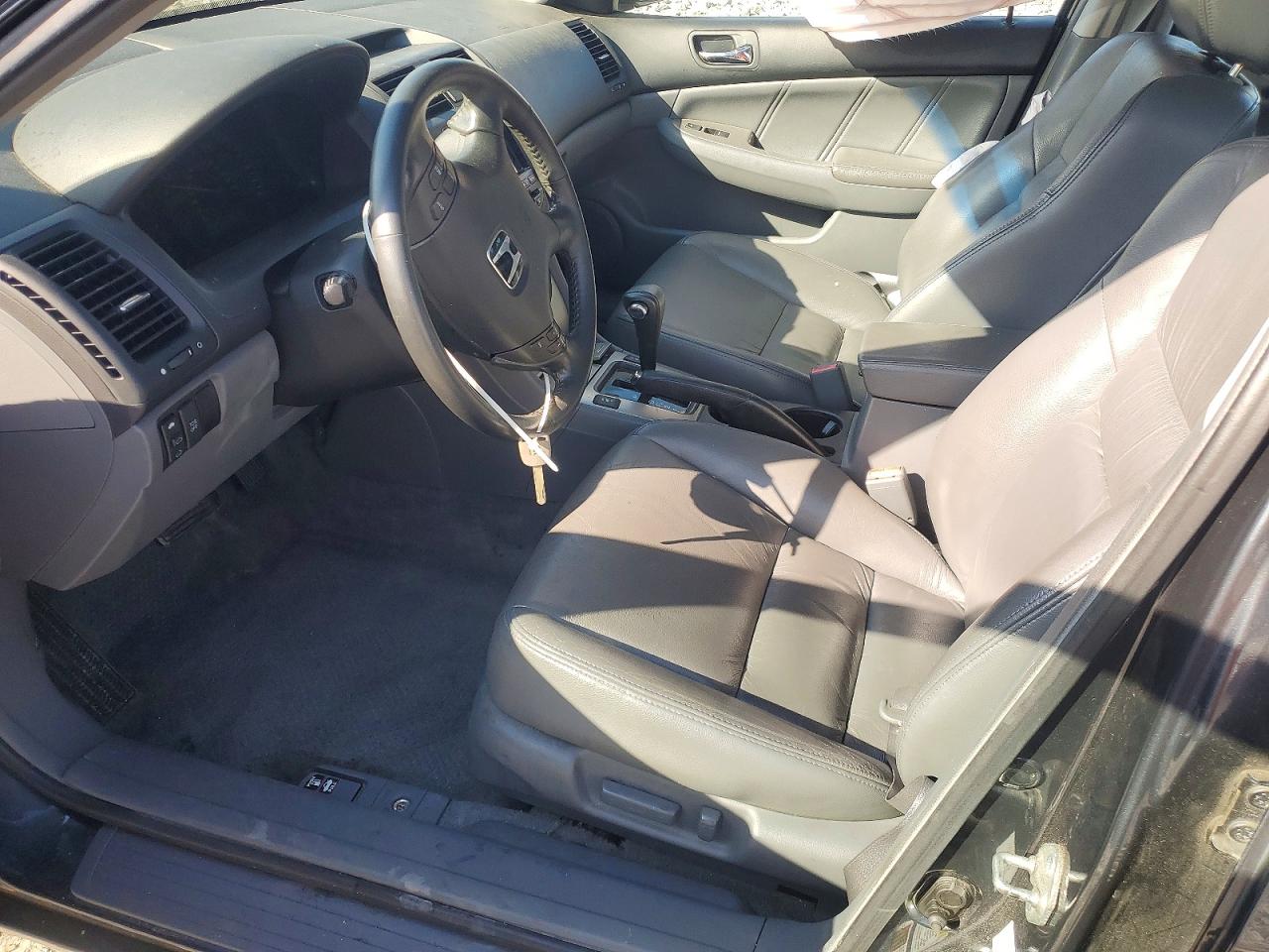 2005 Honda Accord Ex Серый vin: 1HGCM668X5A066723