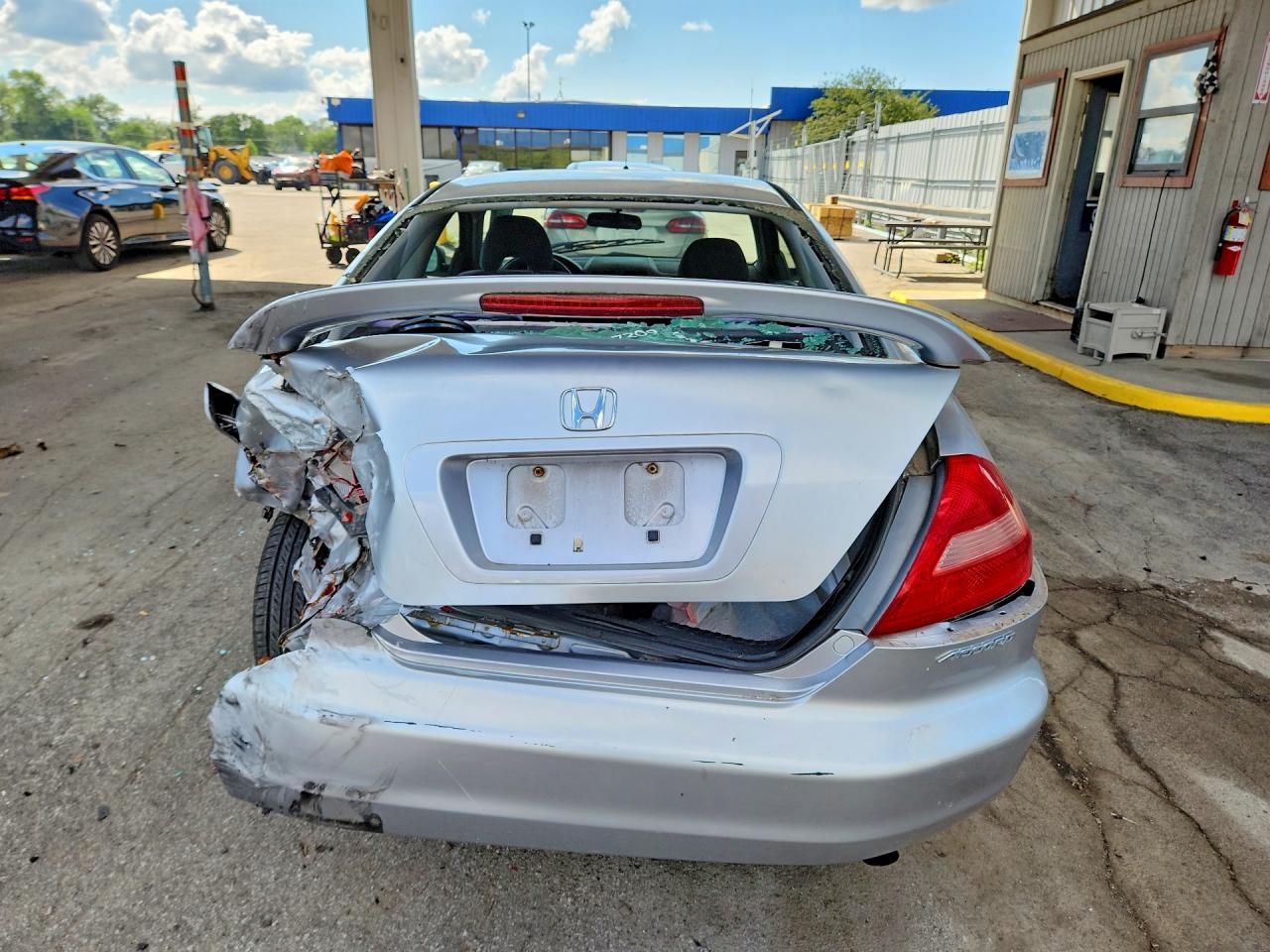 2003 Honda Accord Lx Silver vin: 1HGCM72203A009418