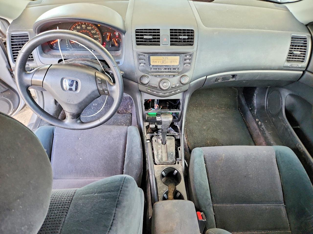 2003 Honda Accord Lx Silver vin: 1HGCM72203A009418