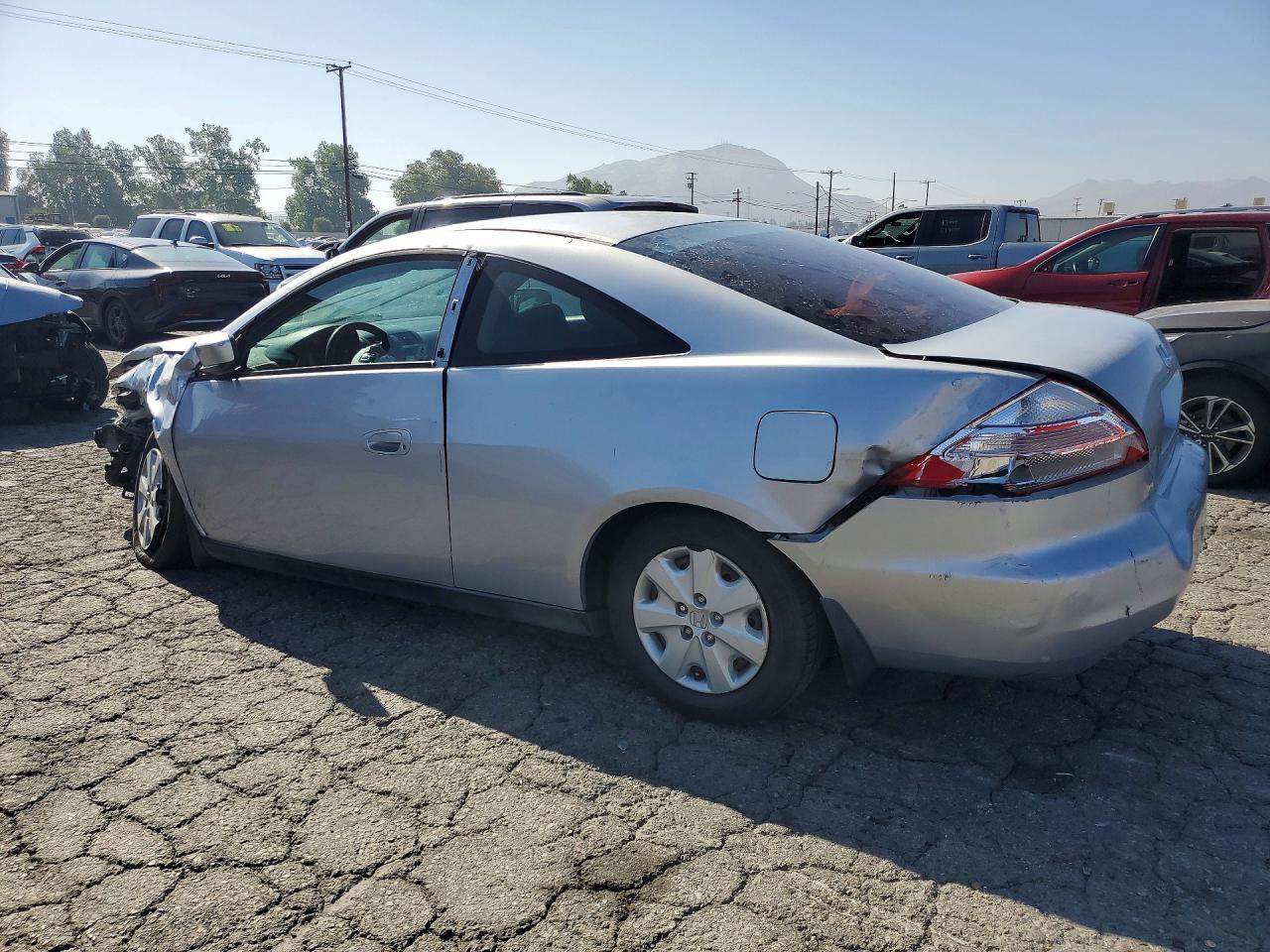 2004 Honda Accord Lx Silver vin: 1HGCM72244A026630