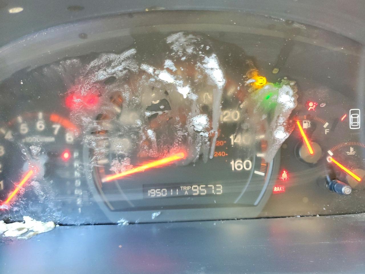 2004 Honda Accord Lx Silver vin: 1HGCM72244A026630
