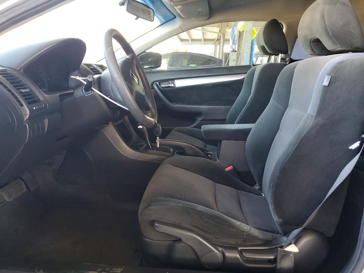 2005 Honda Accord Lx Silver vin: 1HGCM72505A021940