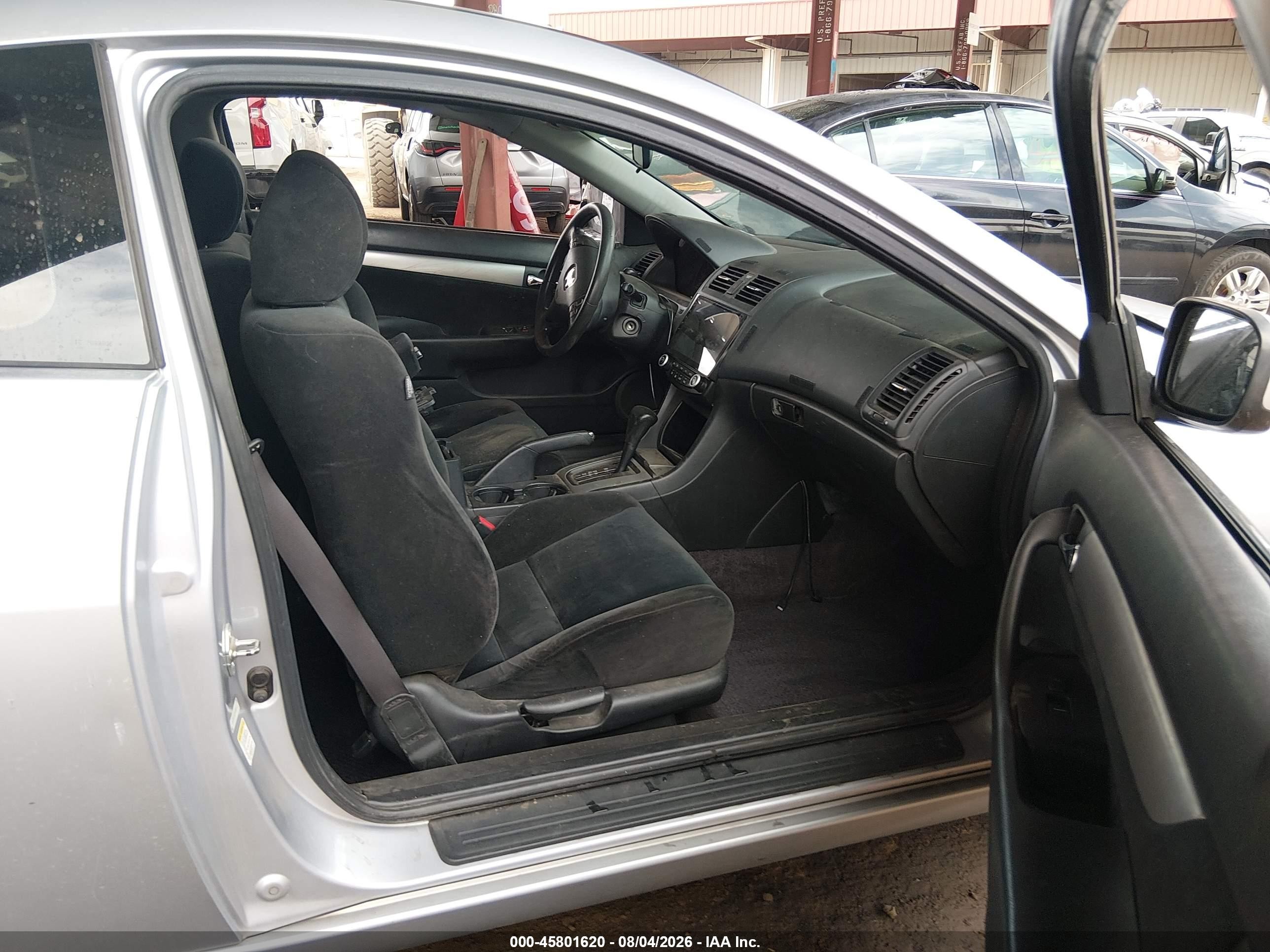 2004 Honda Accord 2.4 Ex Silver vin: 1HGCM72534A006573
