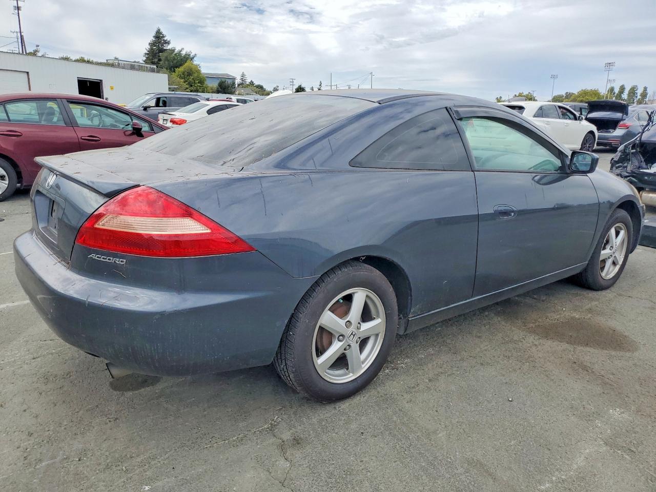 2005 Honda Accord Lx Серый vin: 1HGCM72565A018864