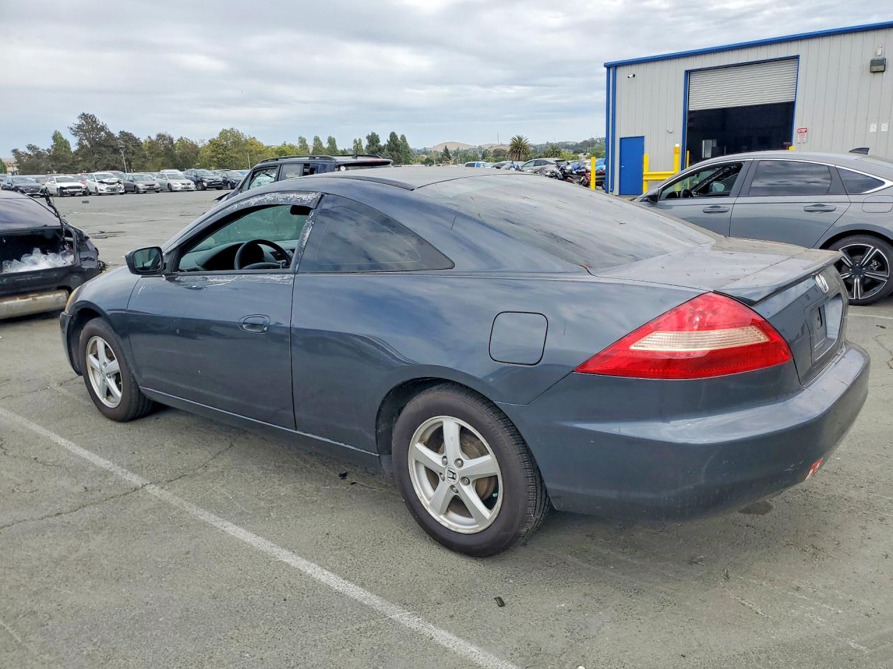 2005 Honda Accord Lx Серый vin: 1HGCM72565A018864