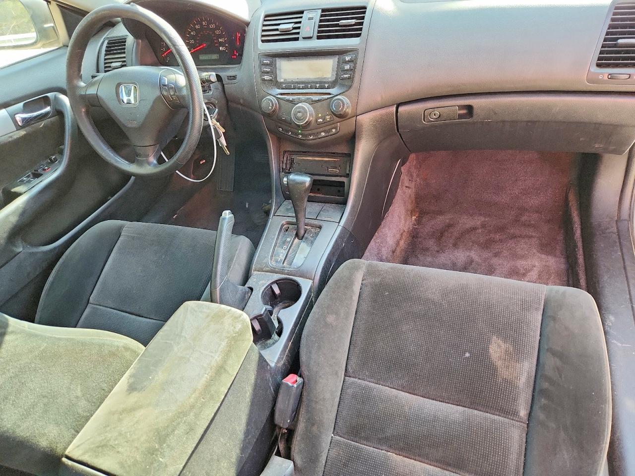 2005 Honda Accord Lx Silver vin: 1HGCM72575A025130