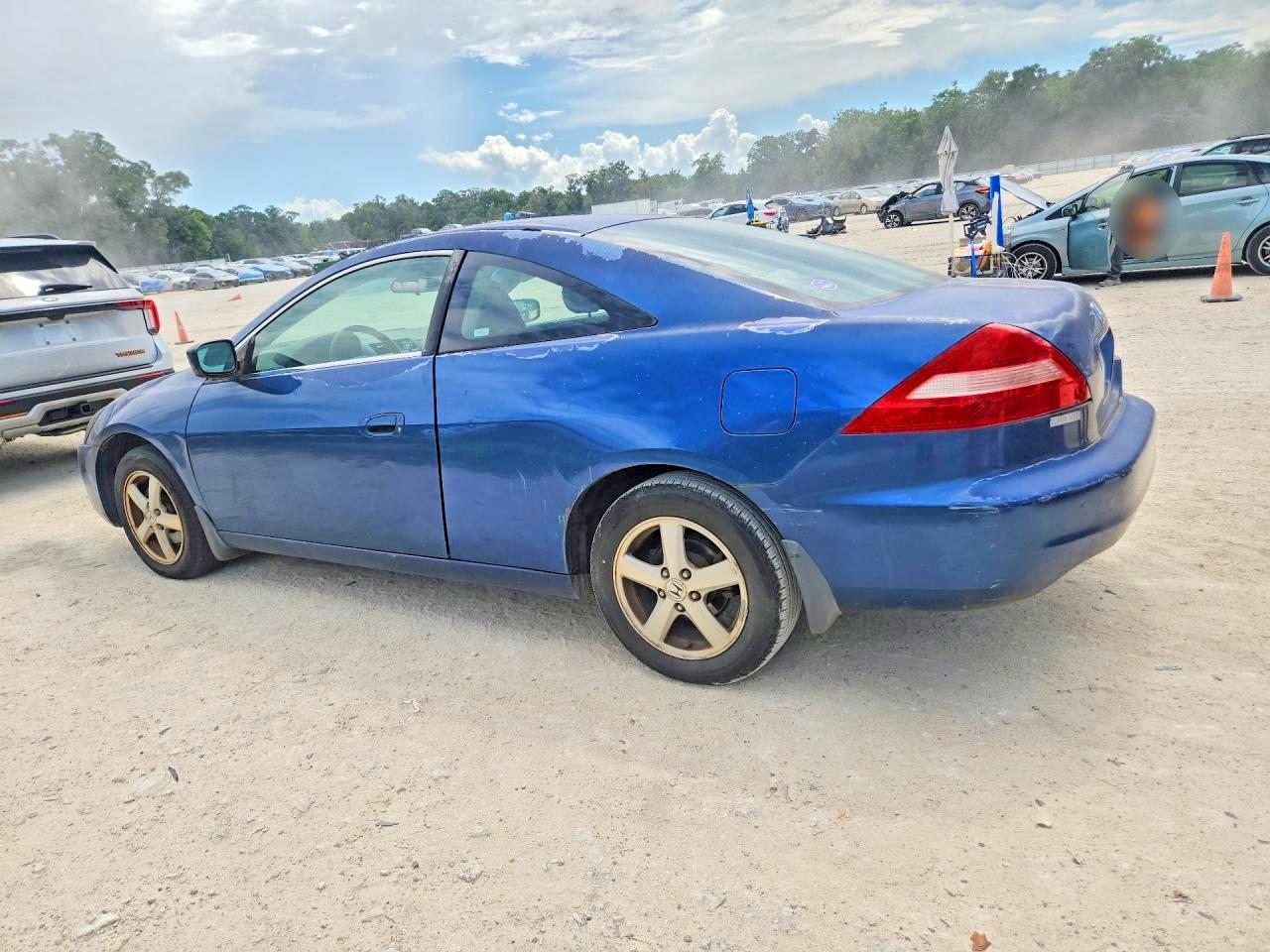 2004 Honda Accord Ex Blue vin: 1HGCM72584A009484