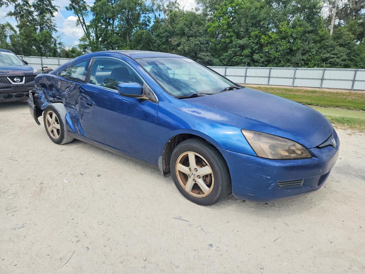 2004 Honda Accord Ex Blue vin: 1HGCM72584A009484