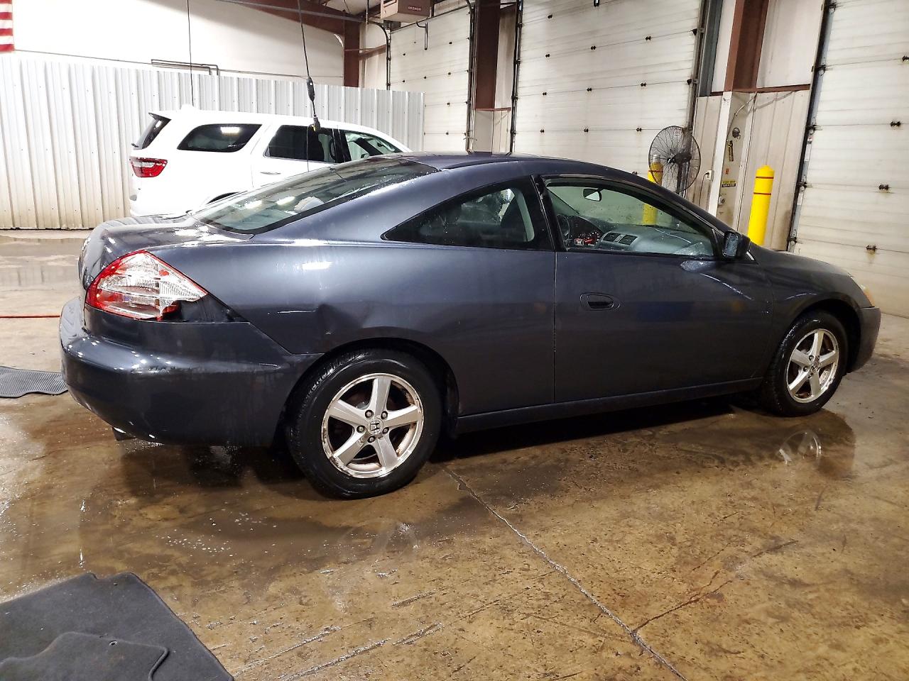 2004 Honda Accord Ex Серый vin: 1HGCM72584A023630