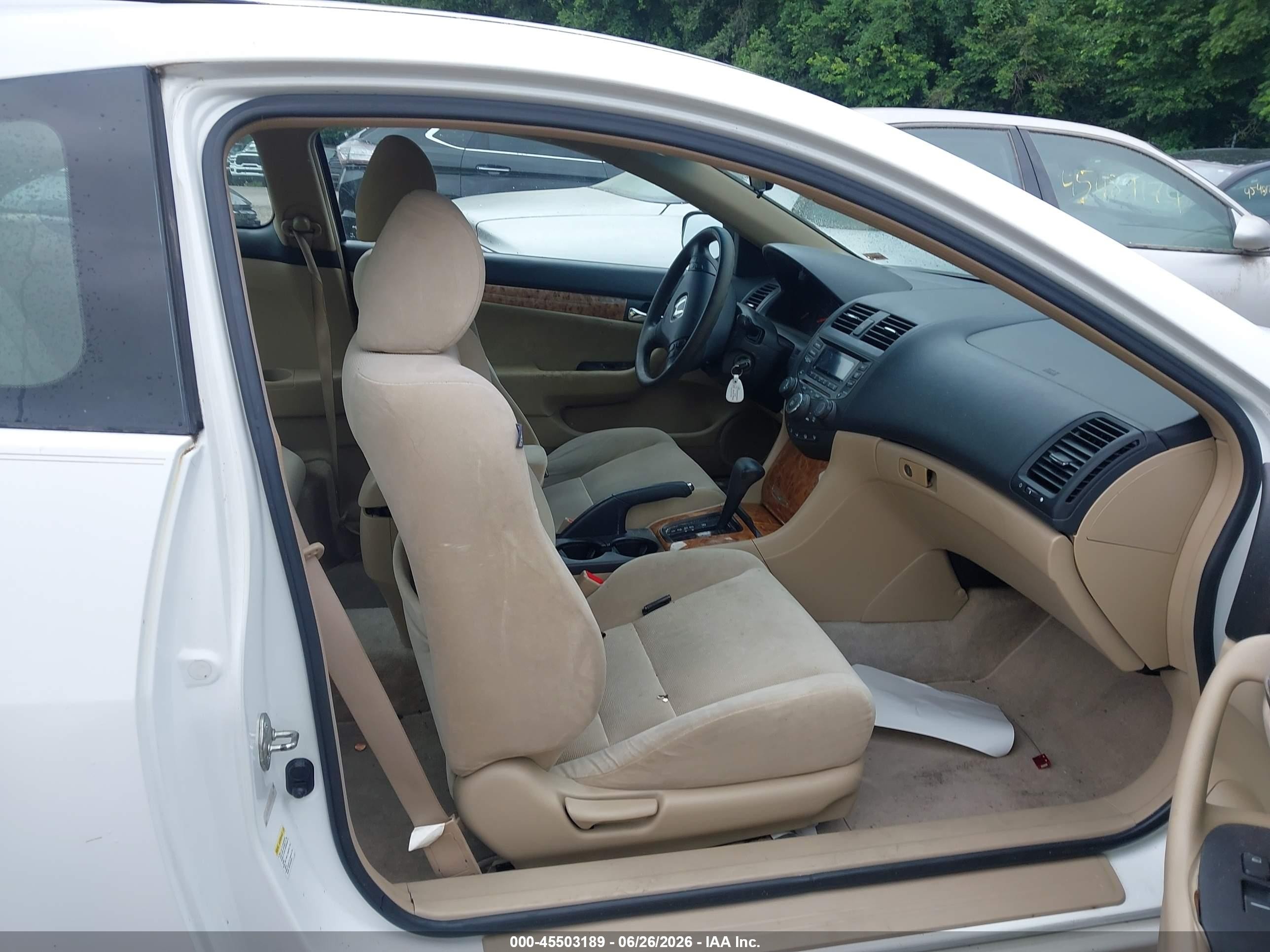 2003 Honda Accord 2.4 Ex White vin: 1HGCM72603A018588