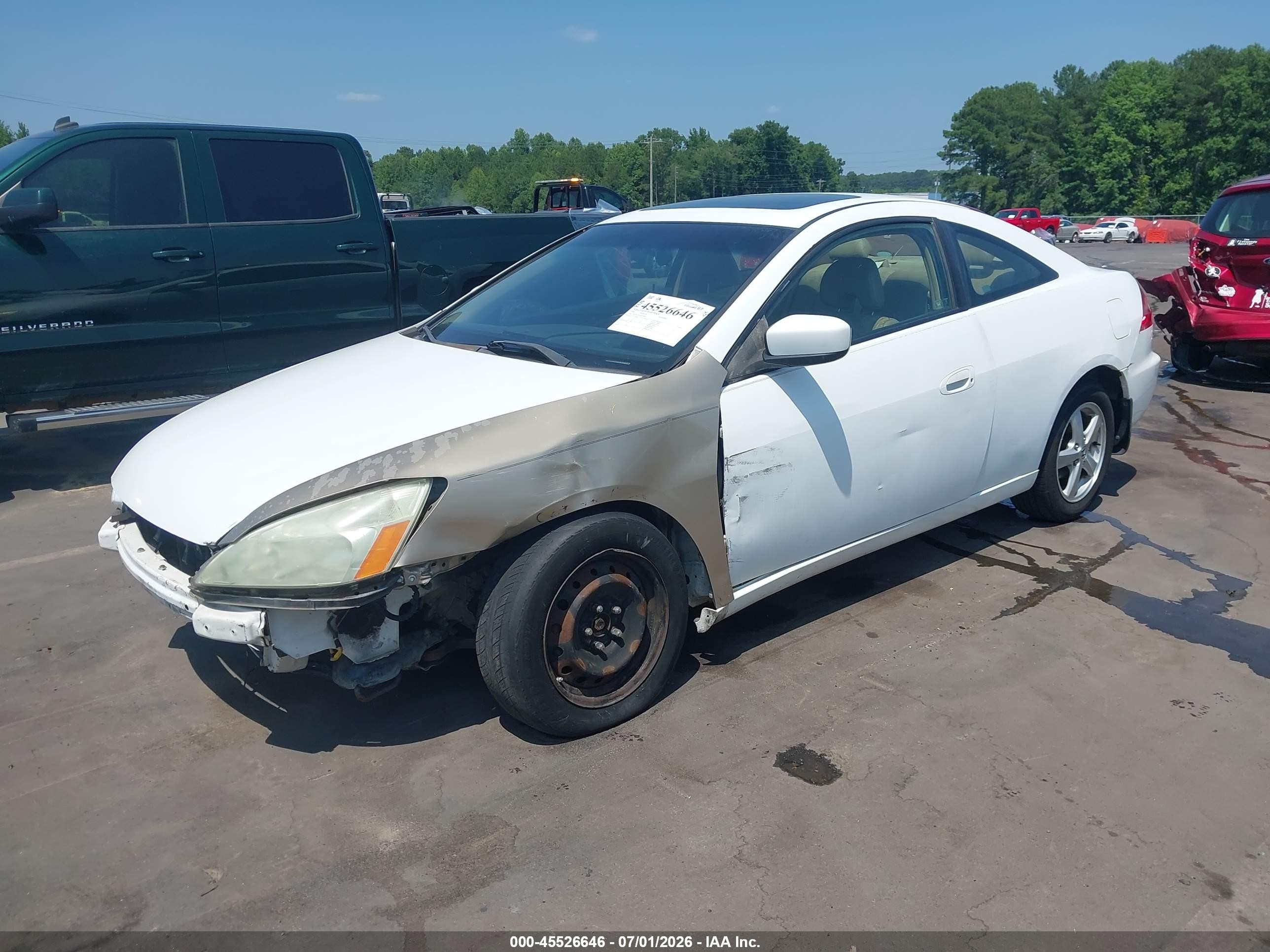 2004 Honda Accord 2.4 Ex White vin: 1HGCM72624A020828