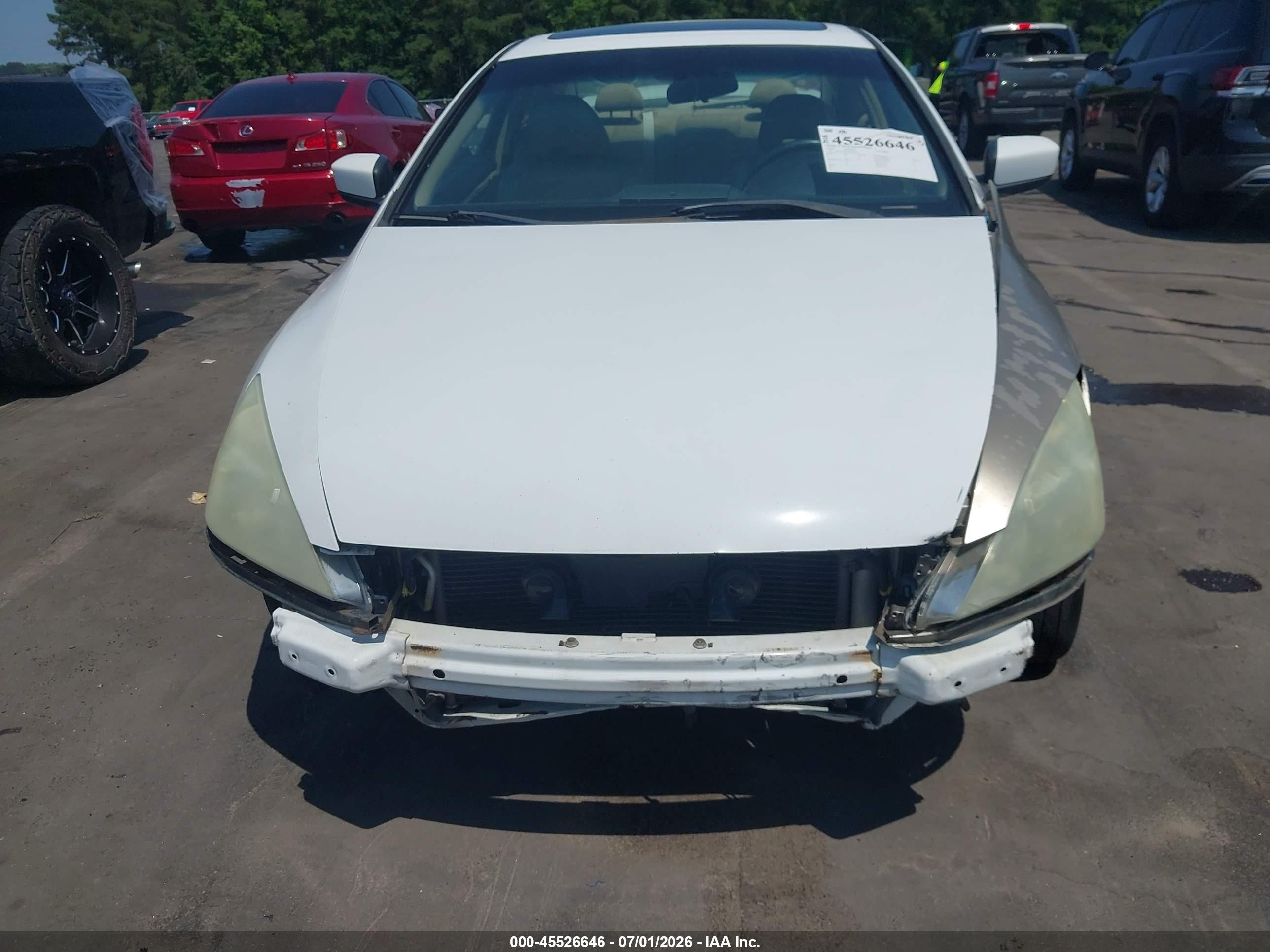 2004 Honda Accord 2.4 Ex White vin: 1HGCM72624A020828