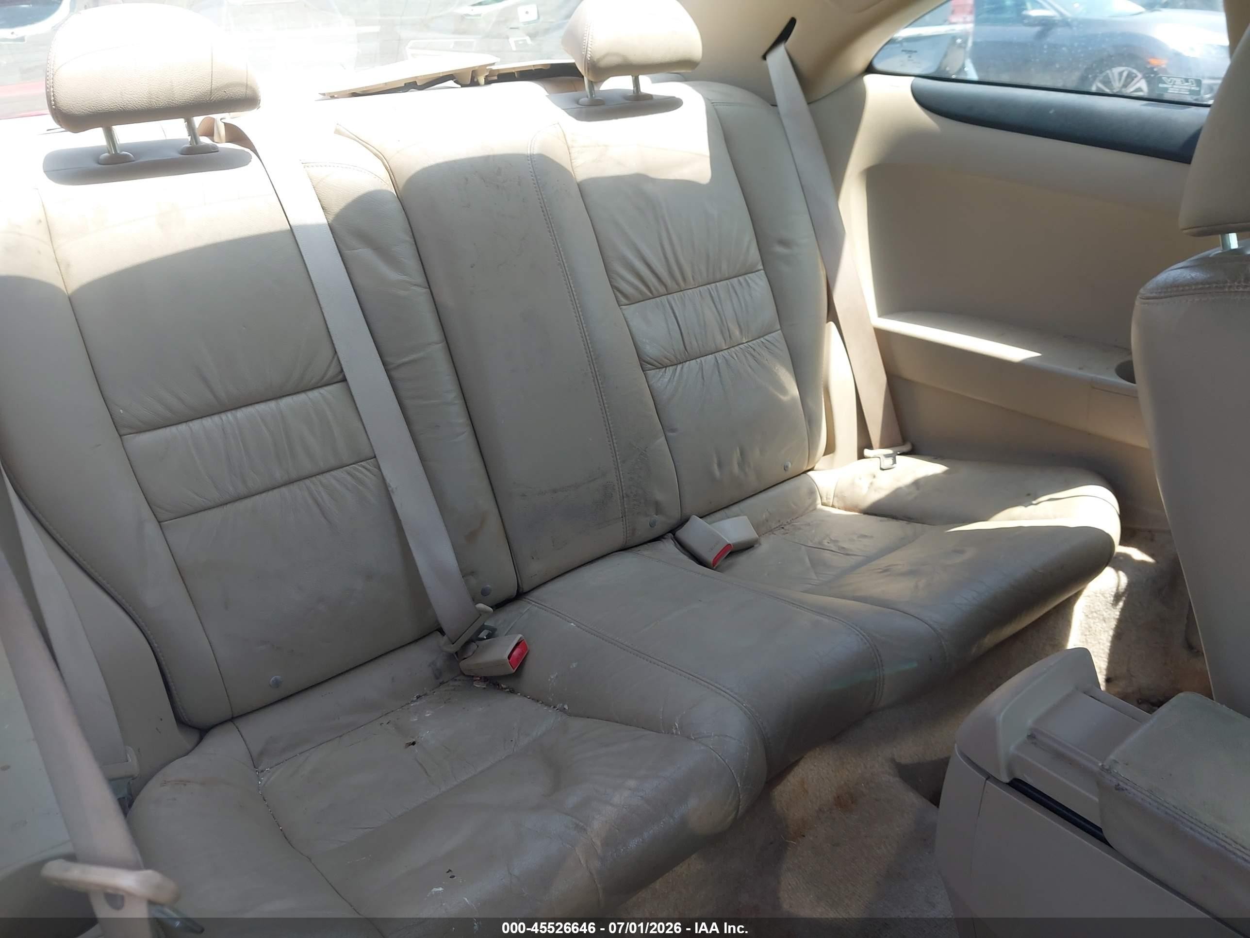 2004 Honda Accord 2.4 Ex White vin: 1HGCM72624A020828