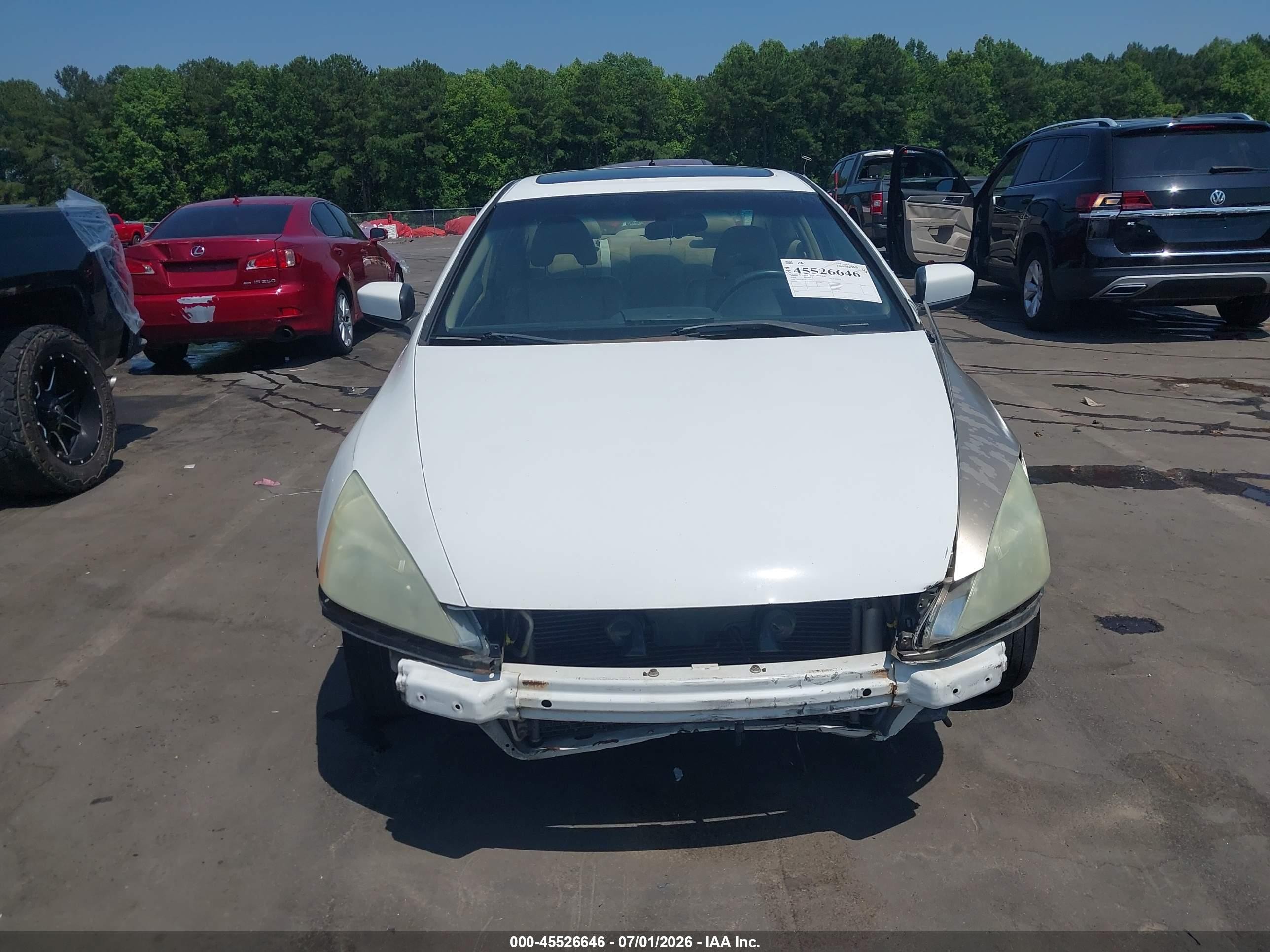 2004 Honda Accord 2.4 Ex White vin: 1HGCM72624A020828