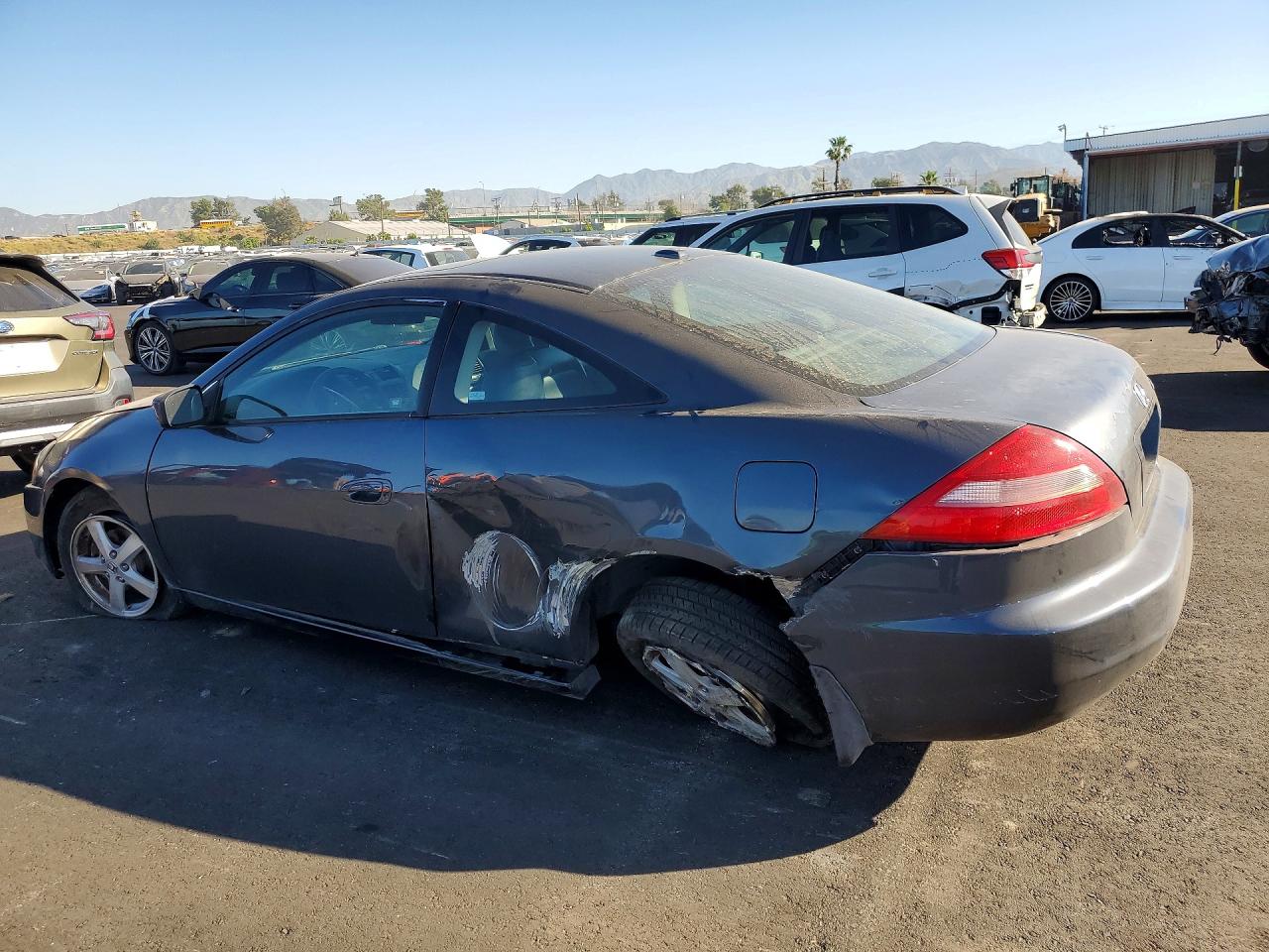2004 Honda Accord Ex Серый vin: 1HGCM72634A005027