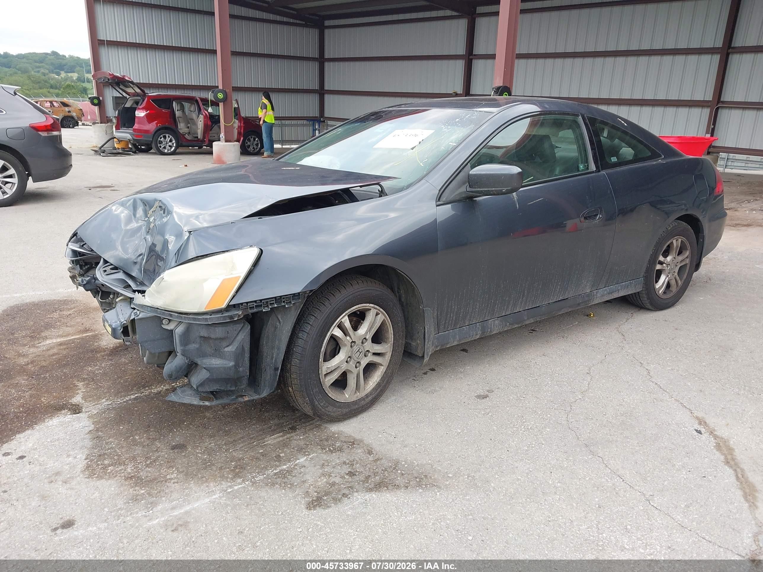 2007 Honda Accord 2.4 Ex Серый vin: 1HGCM72637A009535
