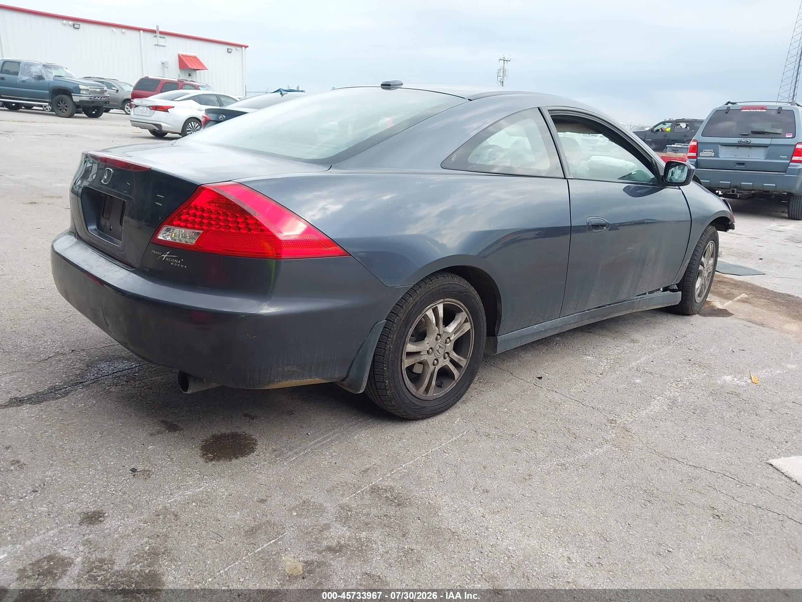 2007 Honda Accord 2.4 Ex Серый vin: 1HGCM72637A009535