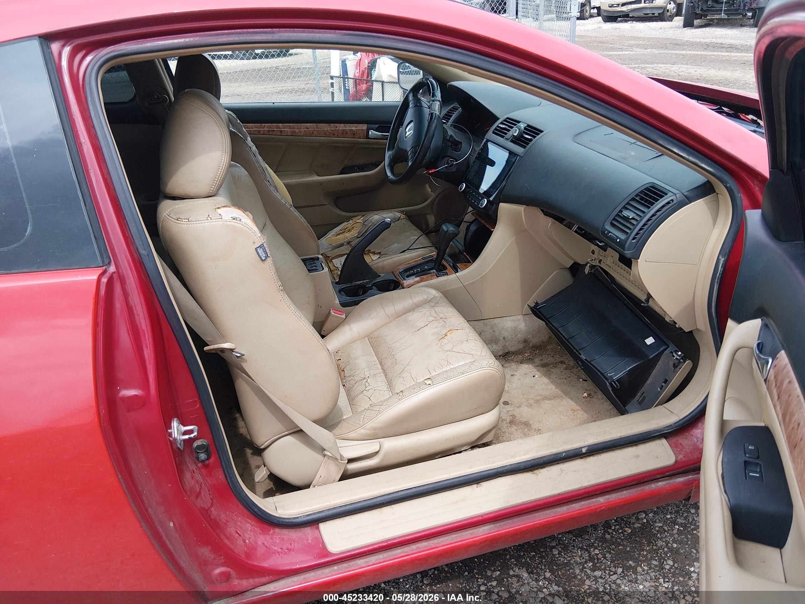 2003 Honda Accord 2.4 Ex Красный vin: 1HGCM72643A007111