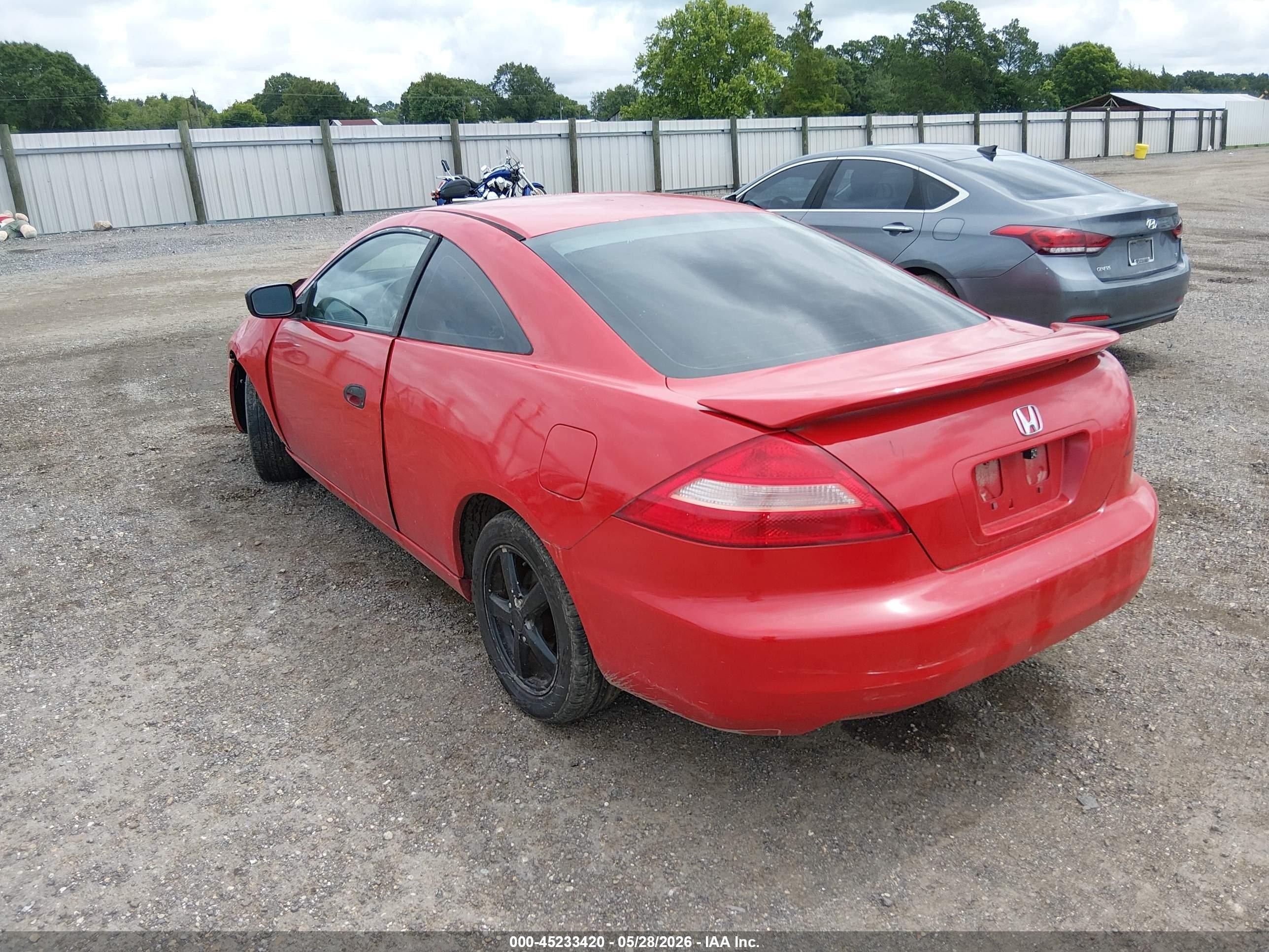 2003 Honda Accord 2.4 Ex Красный vin: 1HGCM72643A007111