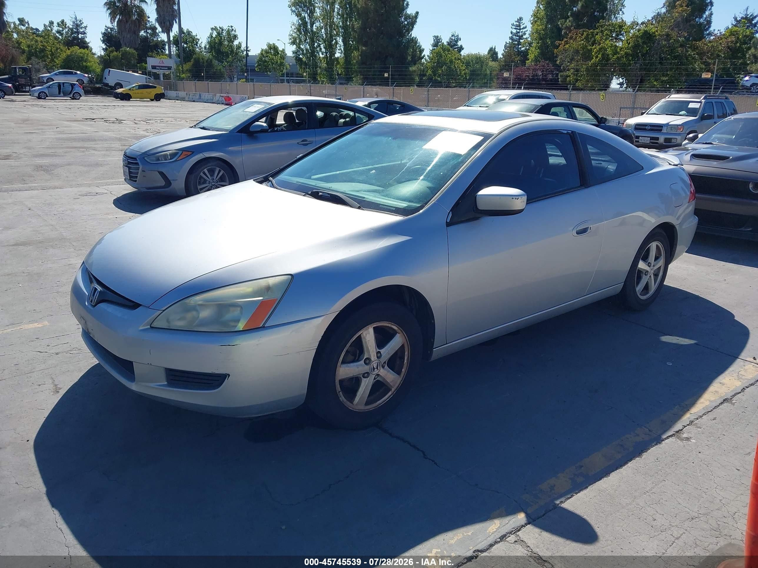 2003 Honda Accord 2.4 Ex Серебряный vin: 1HGCM72643A030565