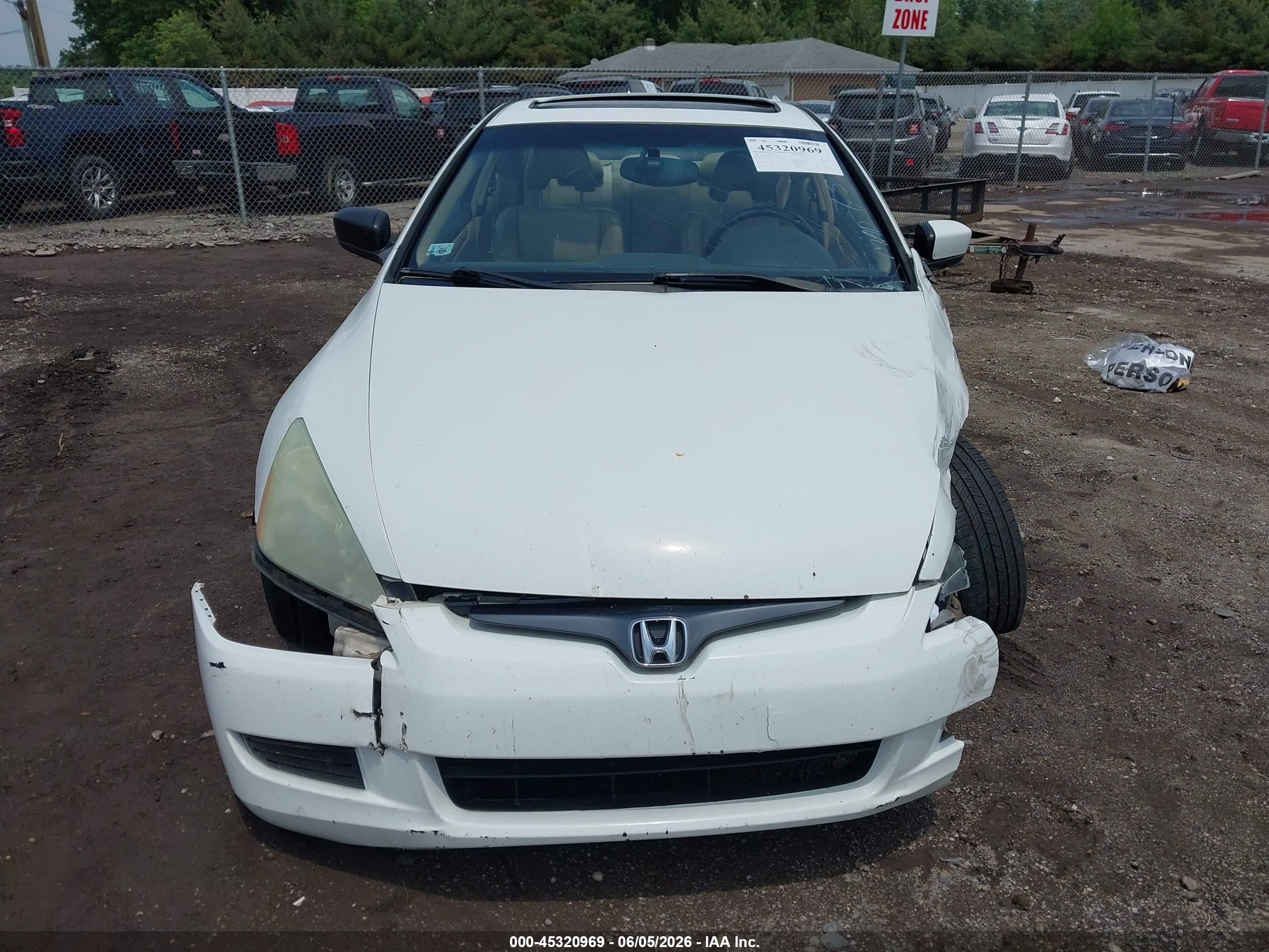 2005 Honda Accord 2.4 Ex White vin: 1HGCM72645A016815