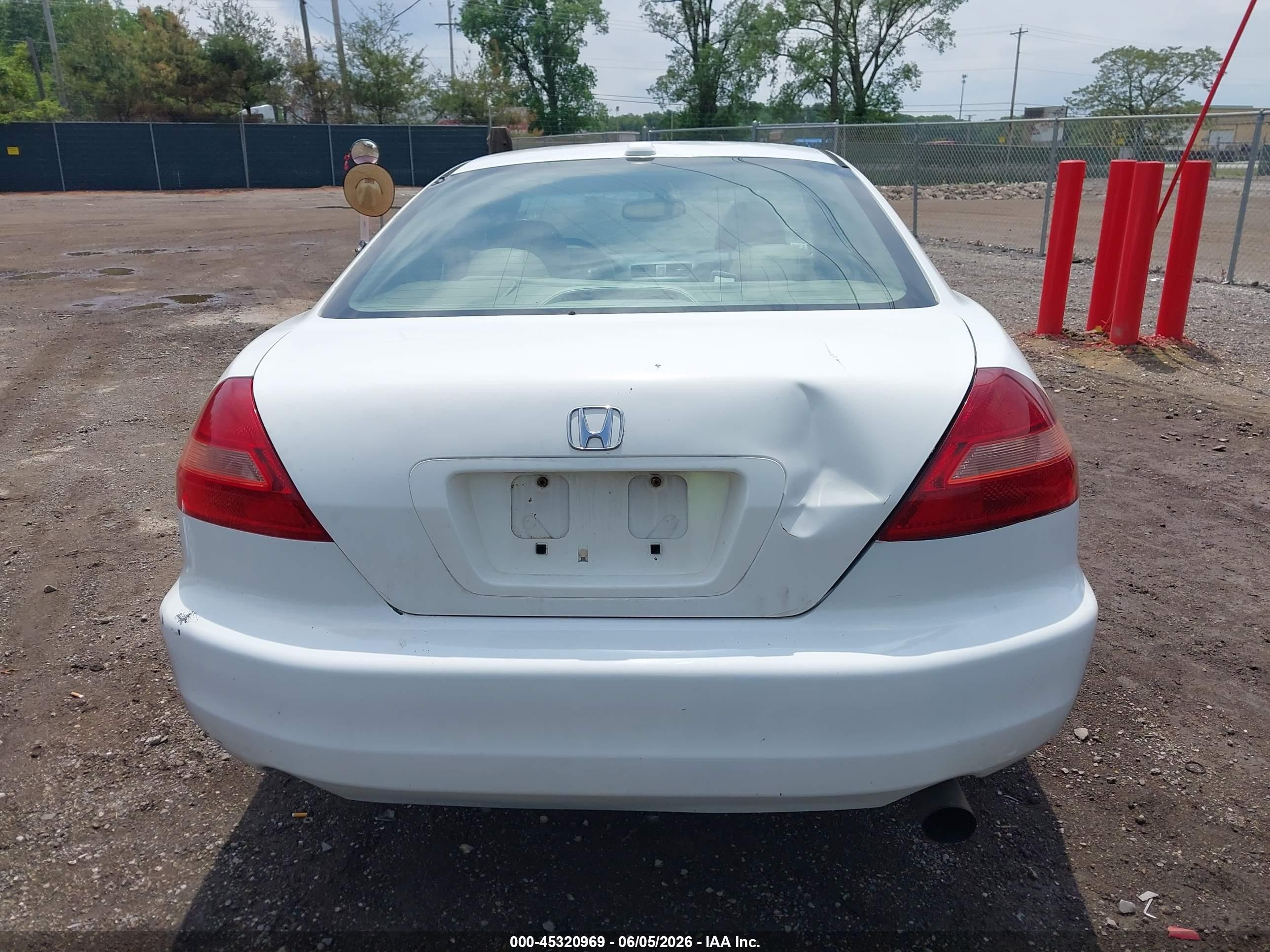 2005 Honda Accord 2.4 Ex White vin: 1HGCM72645A016815
