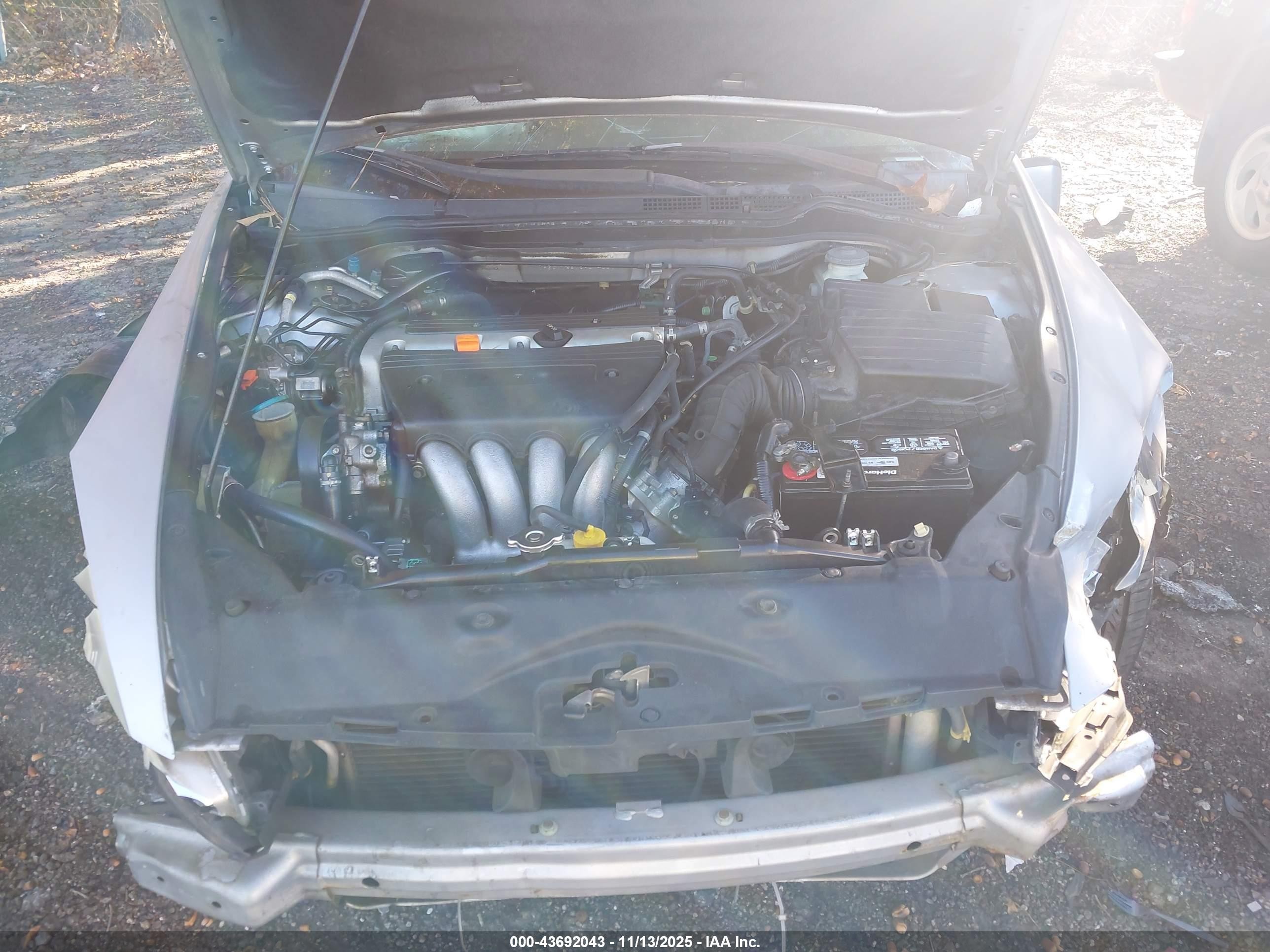 2005 Honda Accord 2.4 Ex Серебряный vin: 1HGCM72675A014007