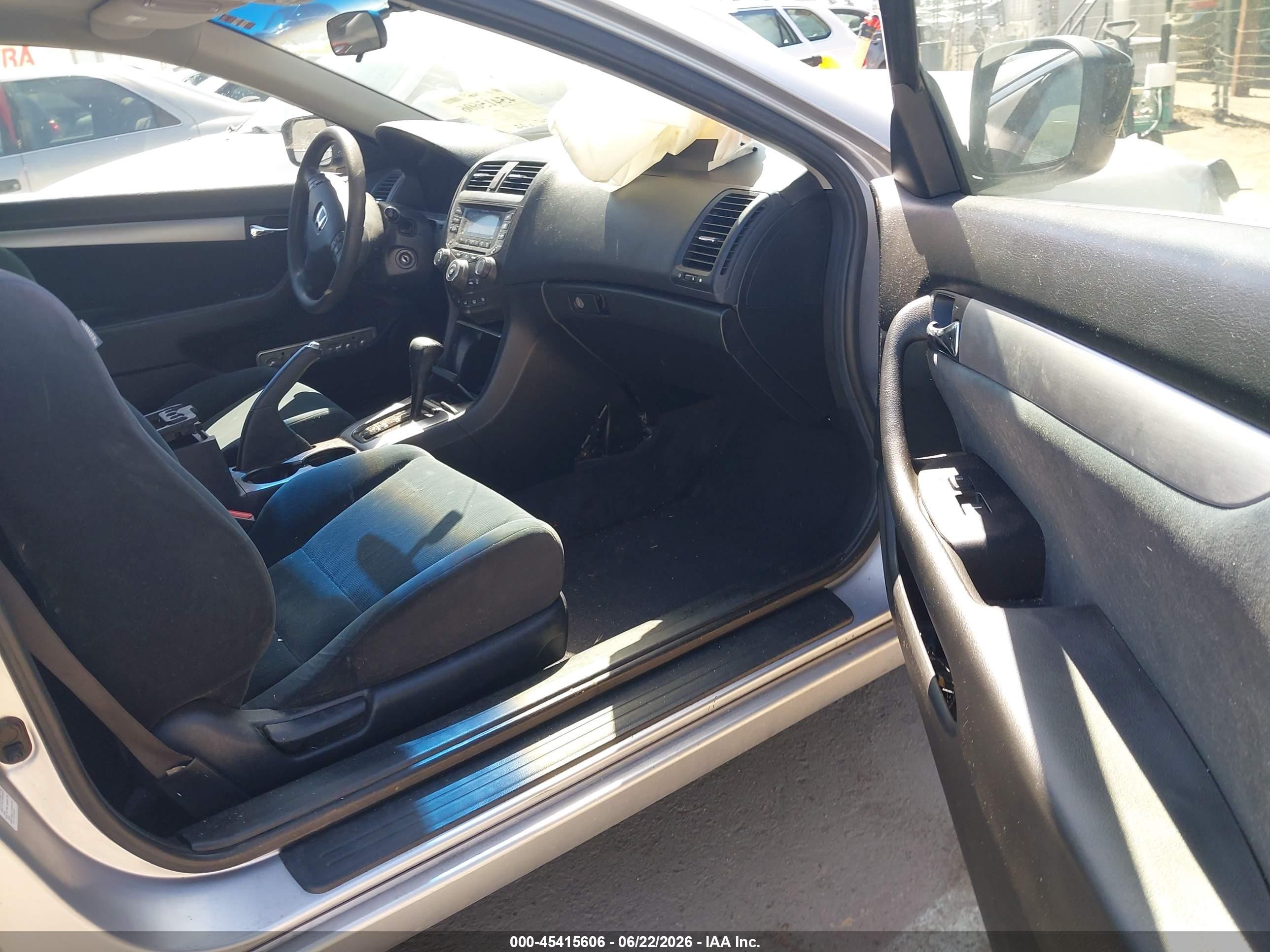 2003 Honda Accord Ex Серебряный vin: 1HGCM72683A009752