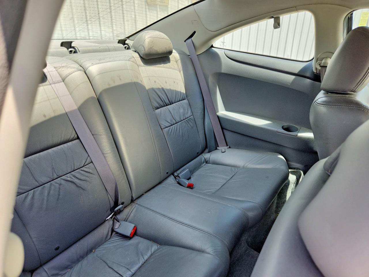 2006 Honda Accord Ex Silver vin: 1HGCM72686A021811