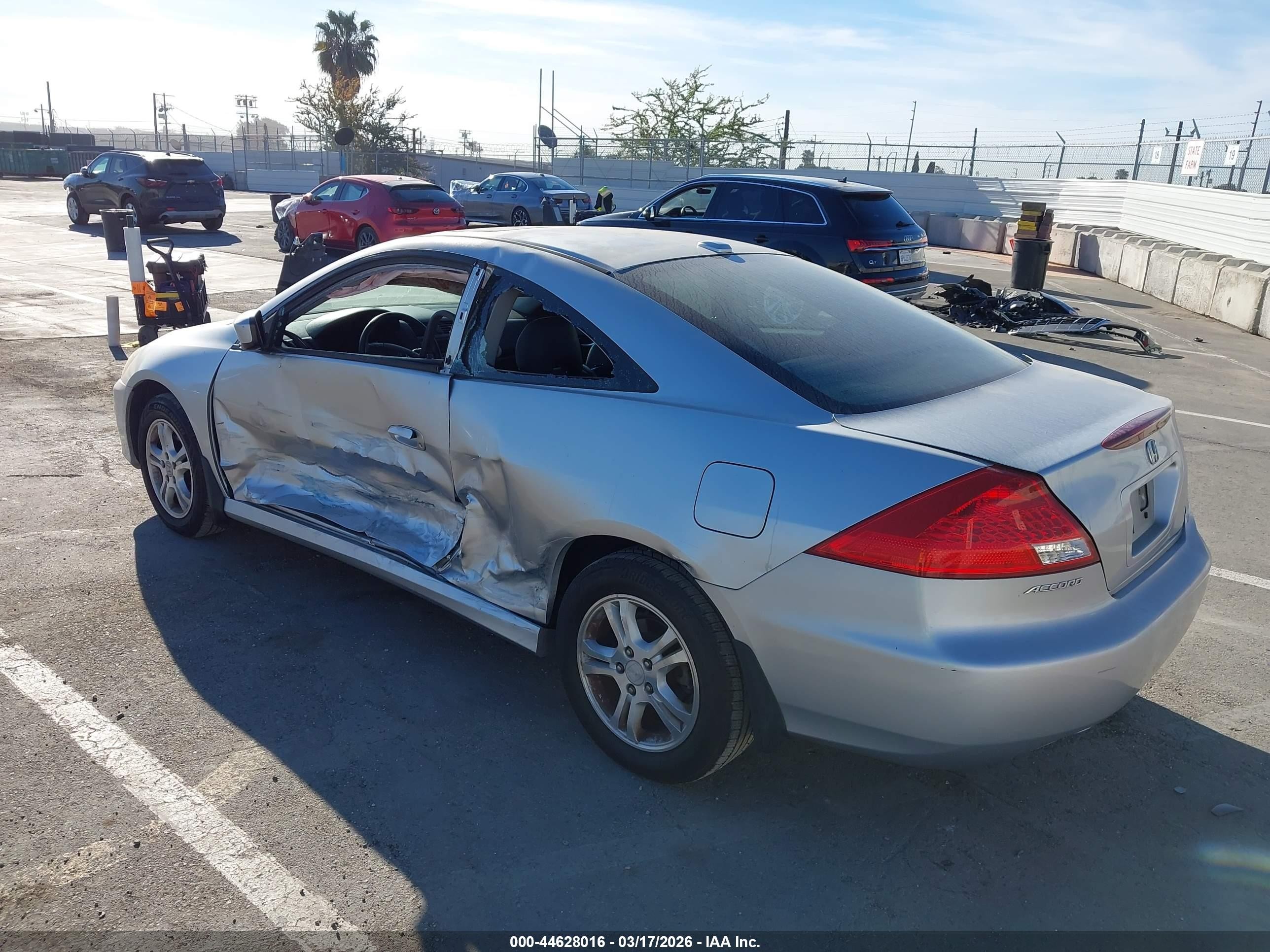 2007 Honda Accord 2.4 Ex Silver vin: 1HGCM72687A007859
