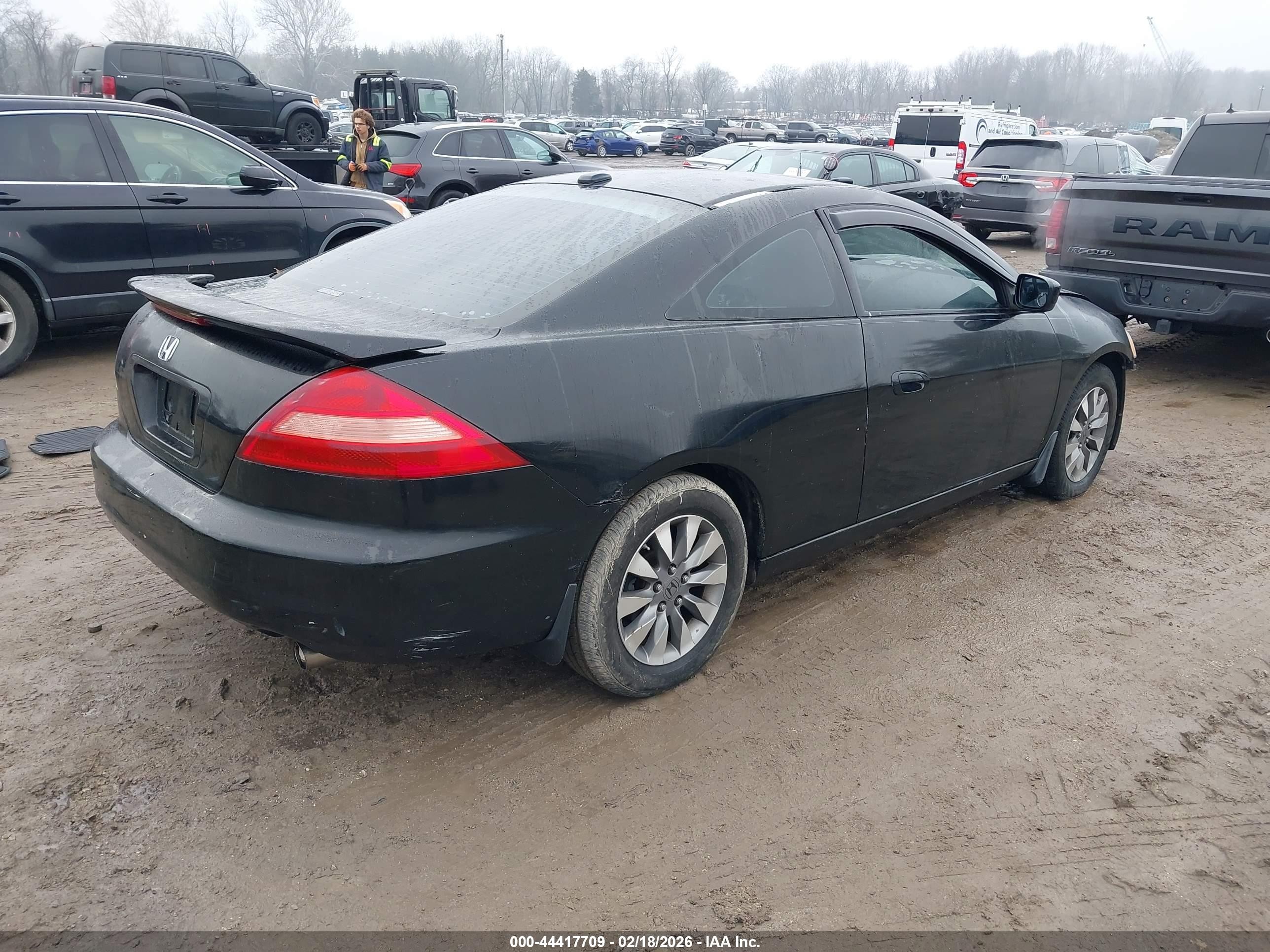 2004 Honda Accord 2.4 Ex Черный vin: 1HGCM72694A000169