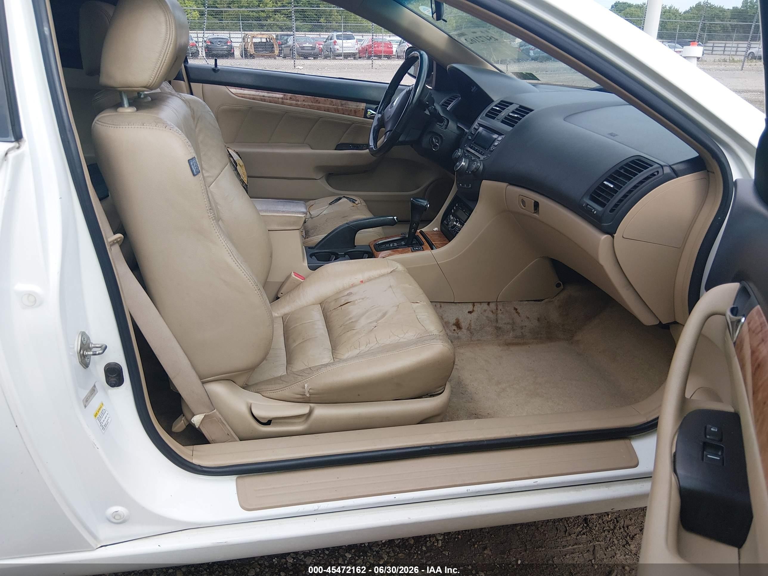 2003 Honda Accord Ex White vin: 1HGCM726X3A001989