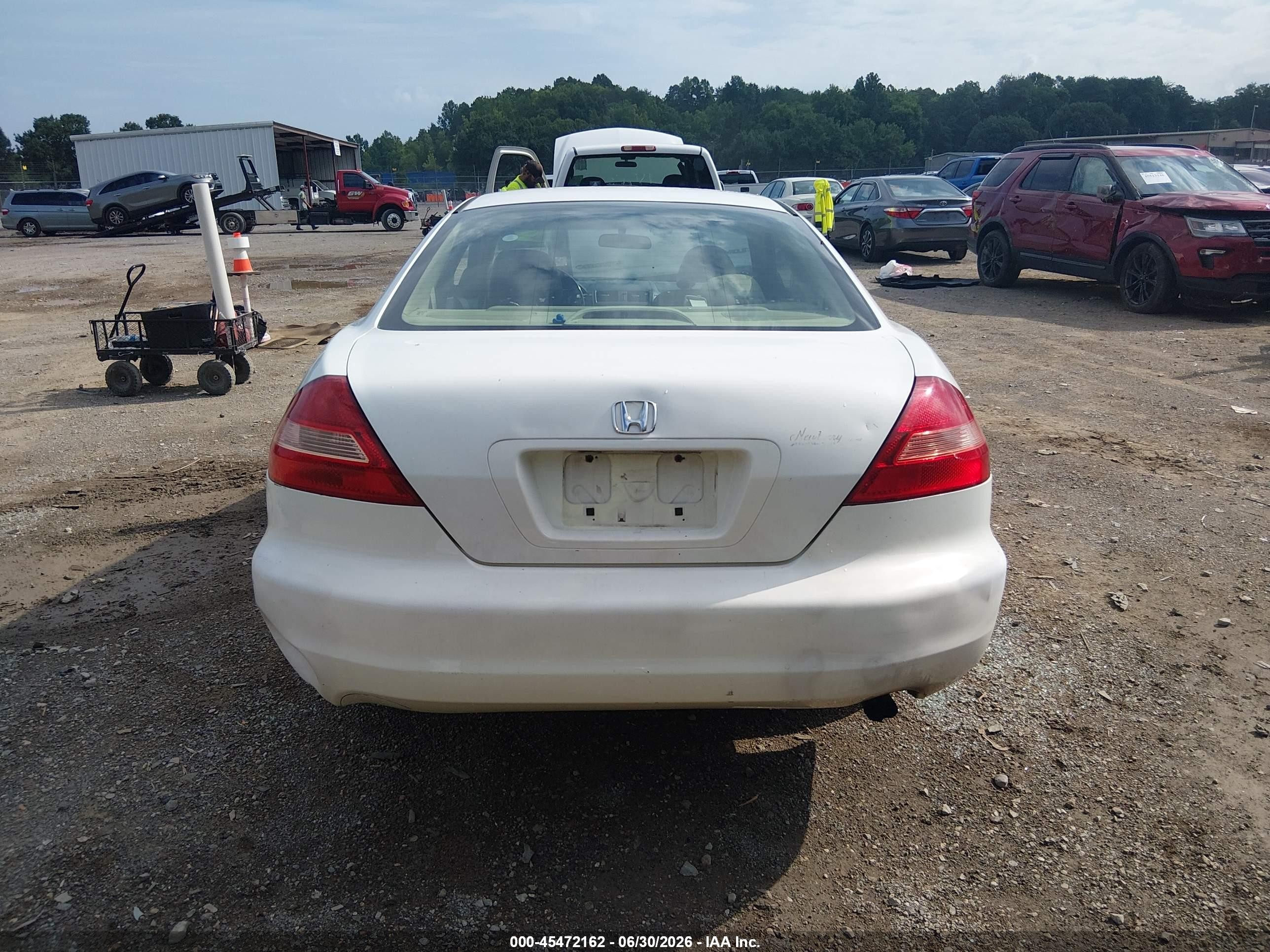 2003 Honda Accord Ex White vin: 1HGCM726X3A001989