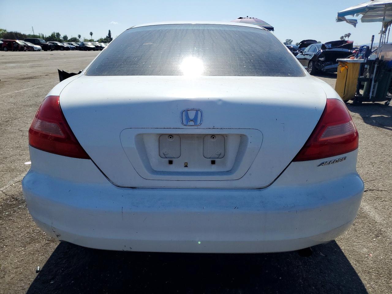 2003 Honda Accord Ex Белый vin: 1HGCM726X3A026617
