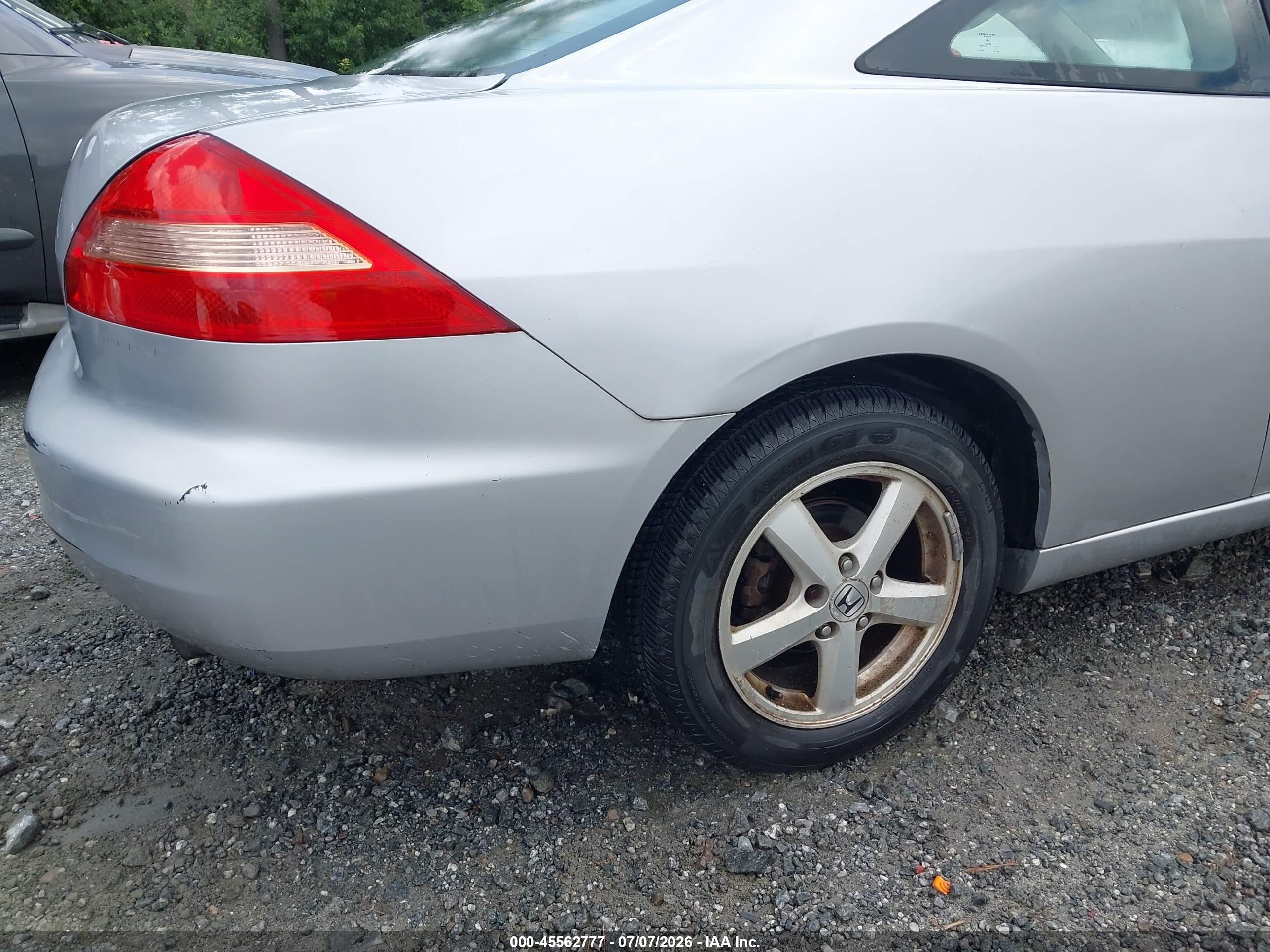 2004 Honda Accord 2.4 Ex Silver vin: 1HGCM72714A000062